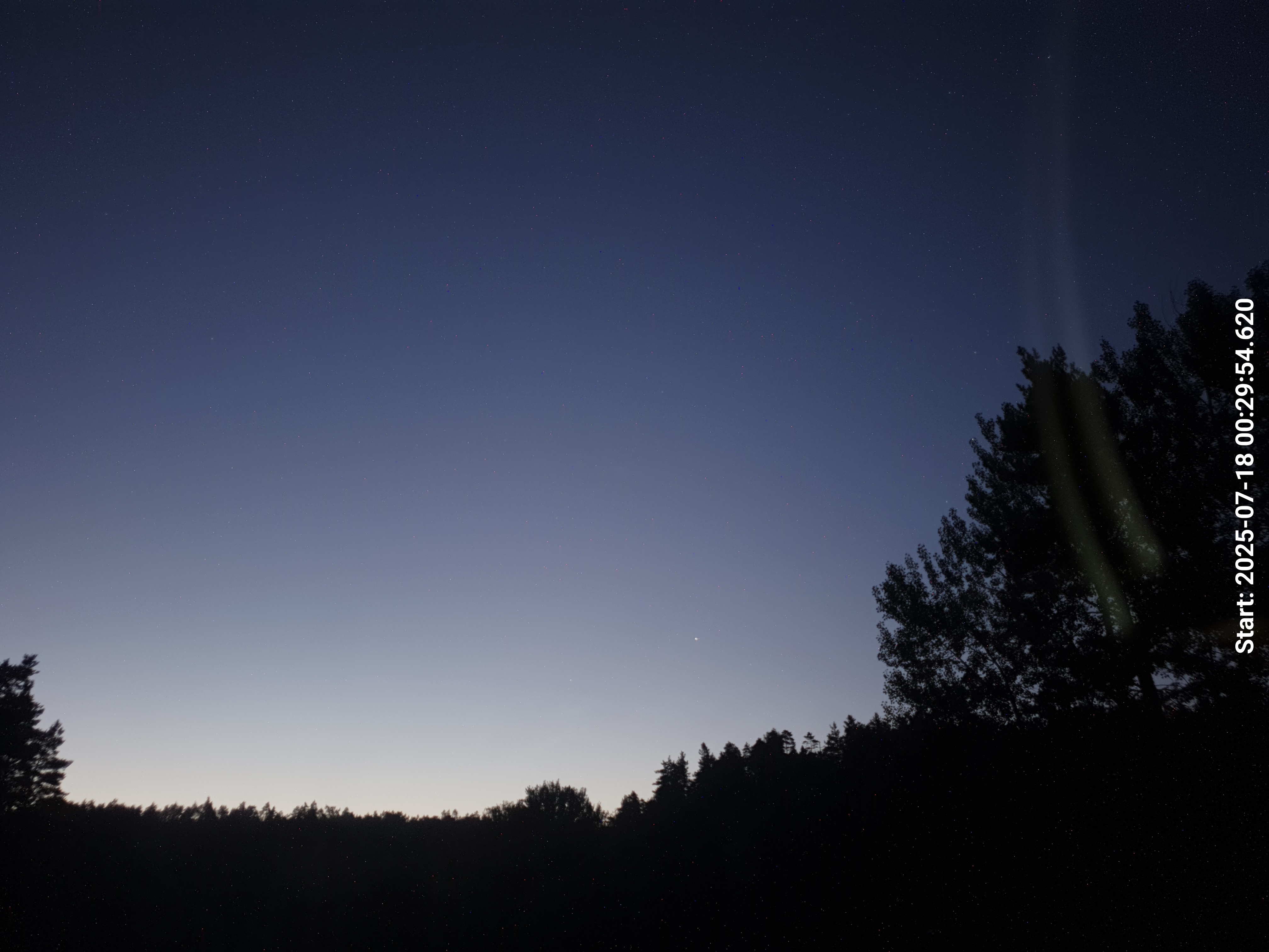 Aurle_20250718_003005_lys60_KP02_ISOX_LukkerX.jpeg