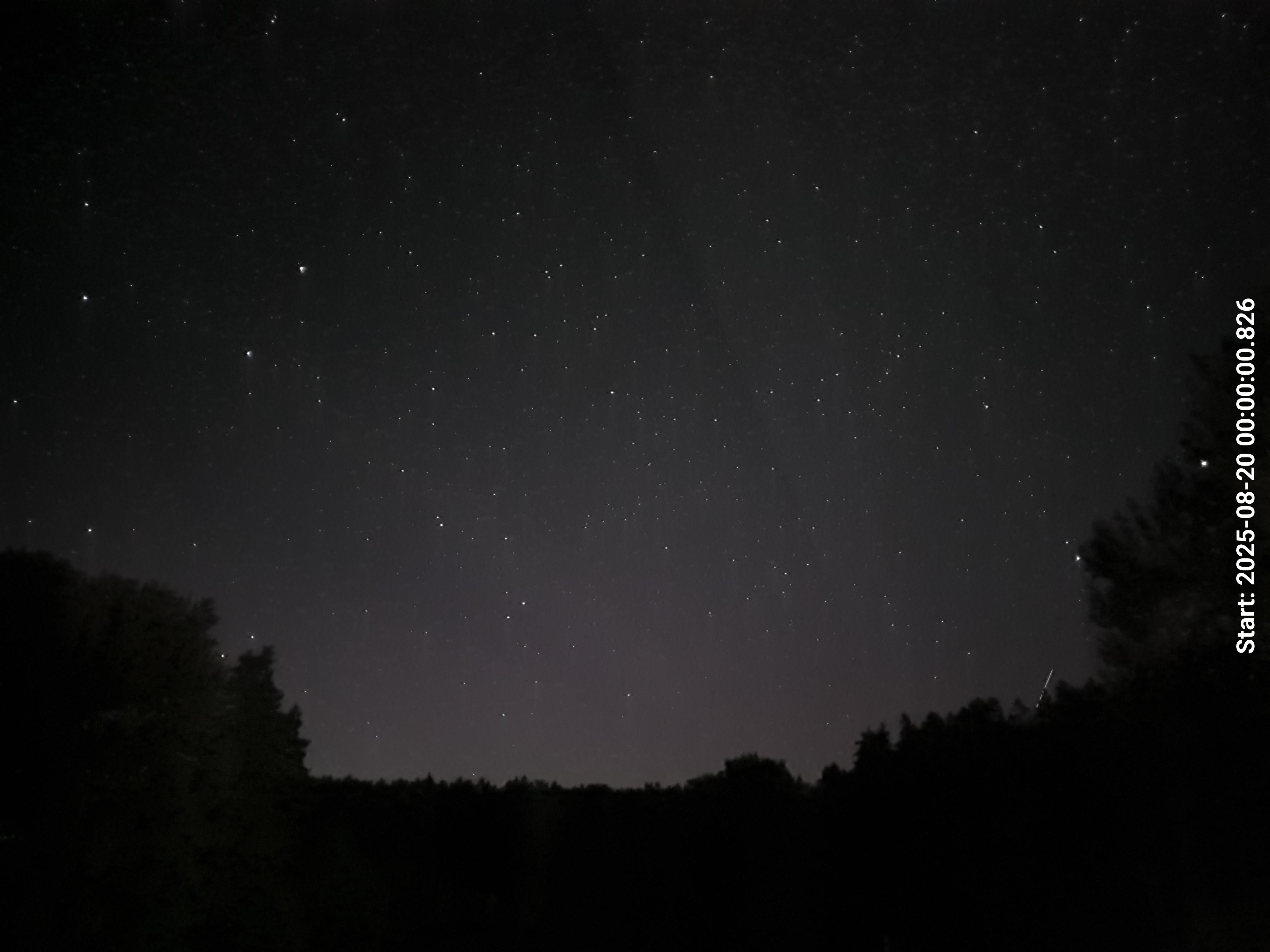 aurle_20250820_000021_lys24_KP02_ISO1000_Lukker19.jpeg