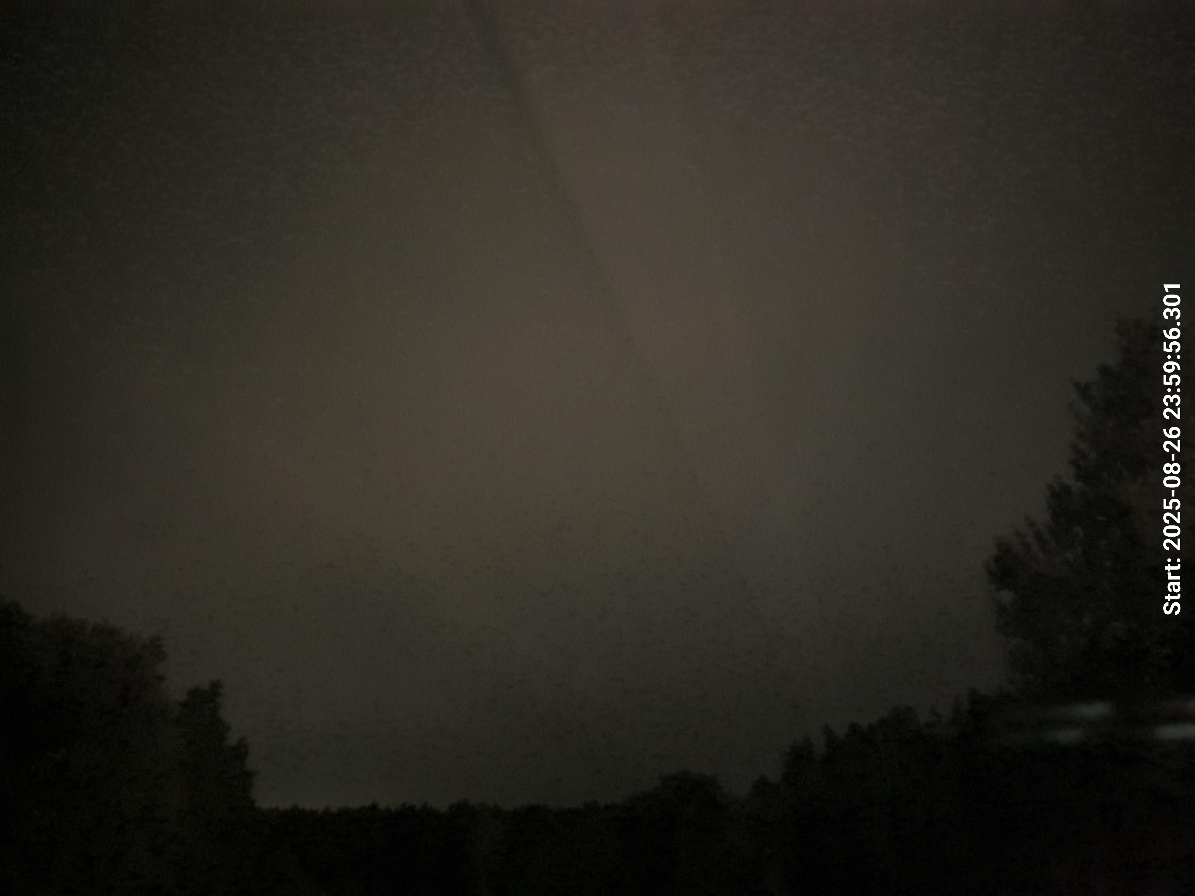 aurle_20250827_000011_lys41_KP01_ISO1600_Lukker14.jpeg
