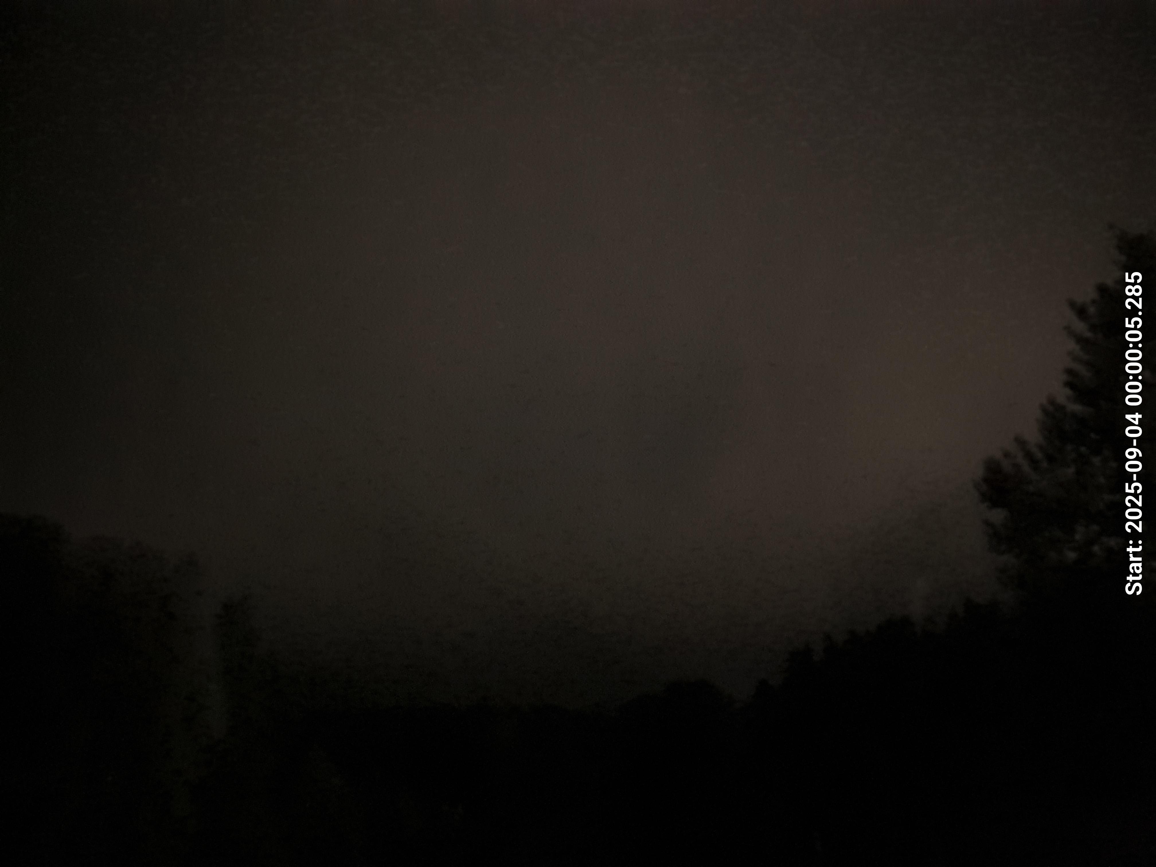 aurle_20250904_000020_lys26_KP00_ISO1600_Lukker14.jpeg
