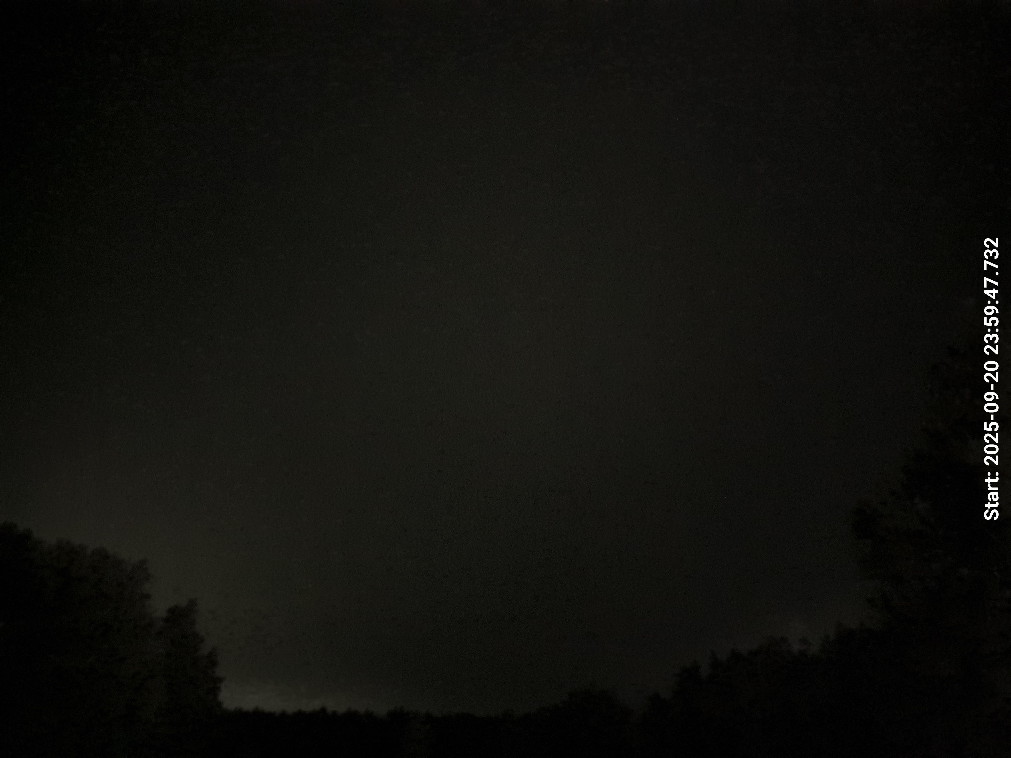 aurle_20250921_000003_lys16_KP00_ISO1600_Lukker14.jpeg