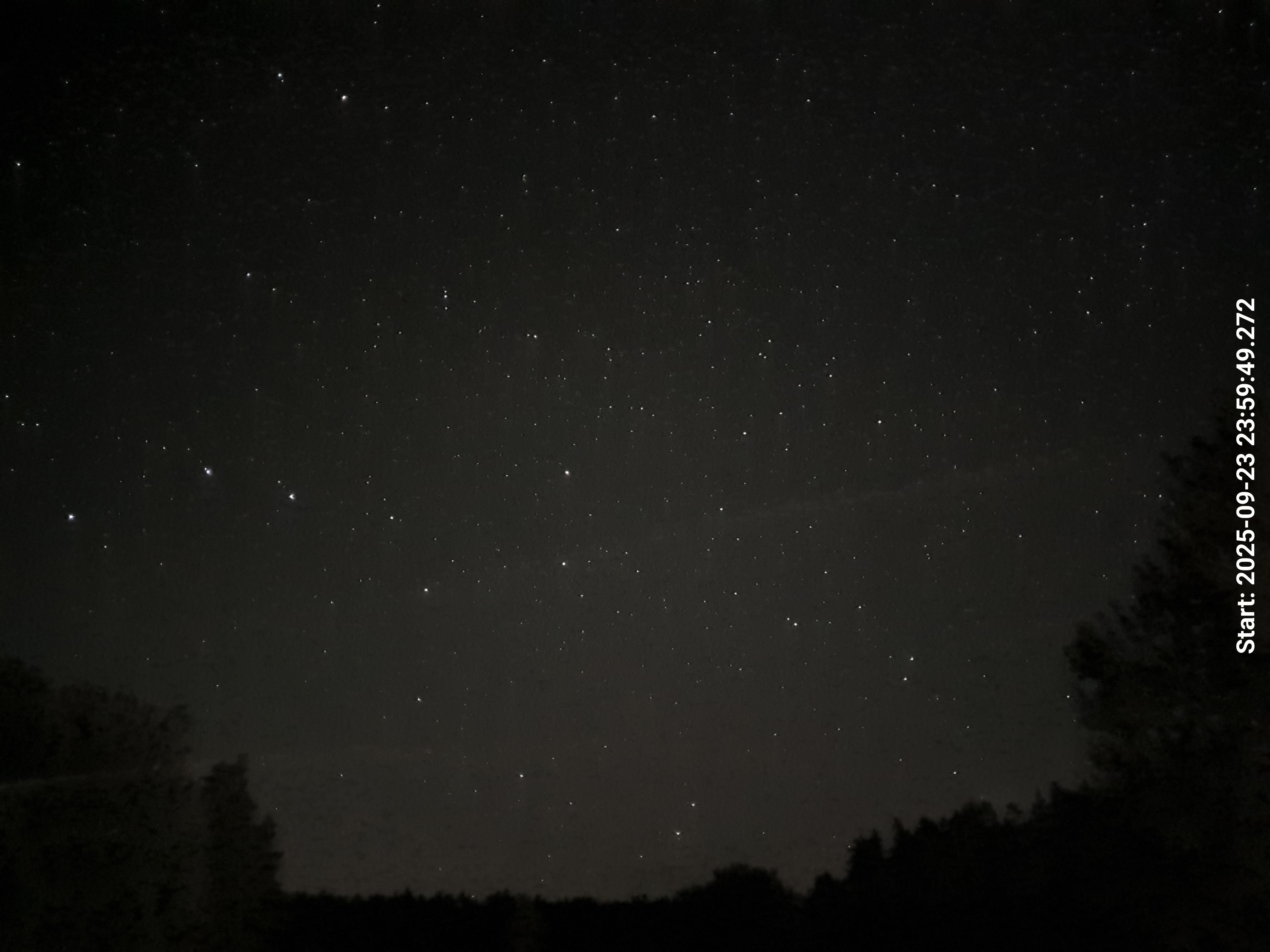 aurle_20250924_000004_lys23_star50_KP01_ISO1600_Lukker14.jpeg