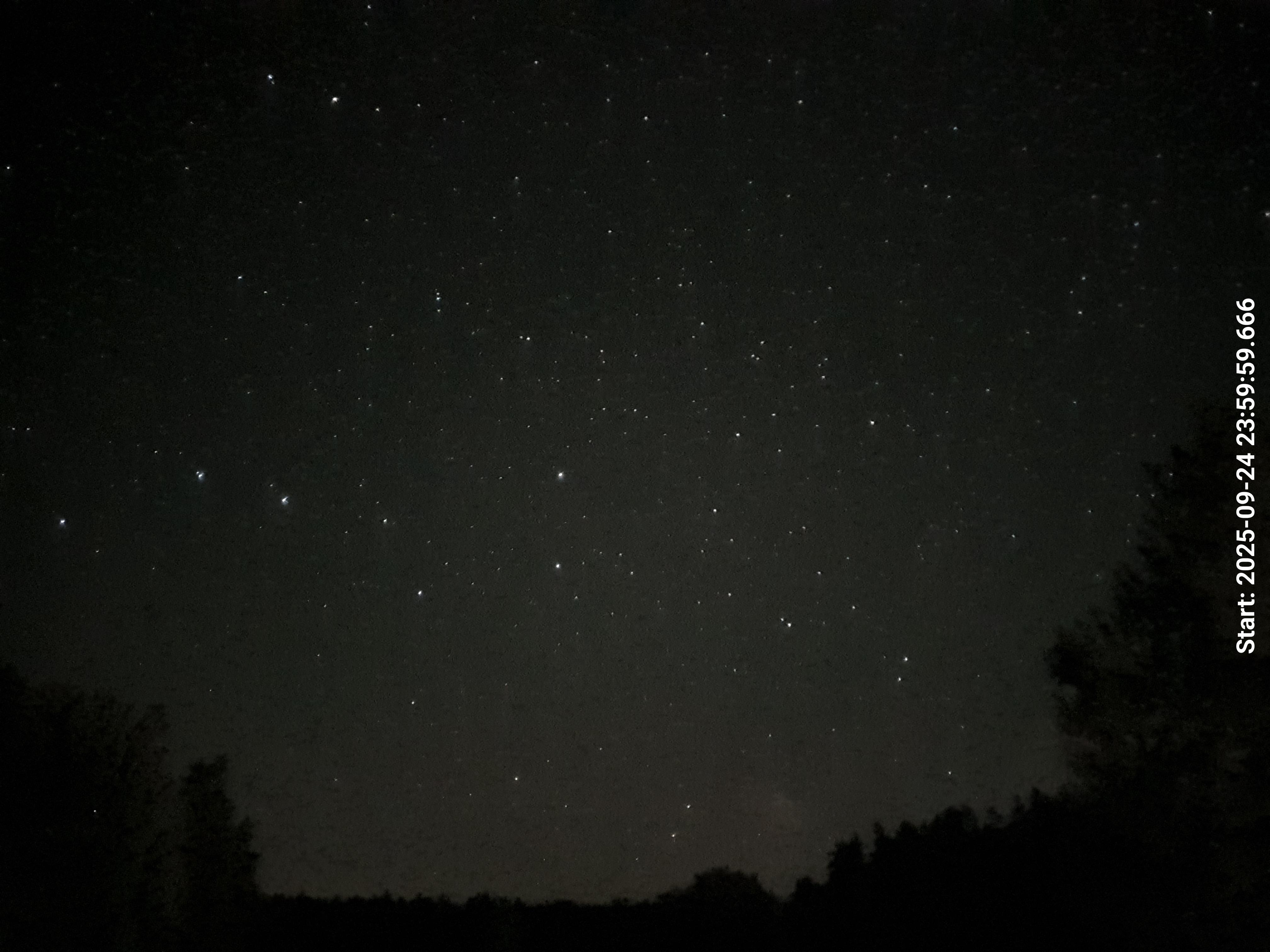 skyle_20250925_000008_lys20_star50_KP01_ISO2500_Lukker8.jpeg