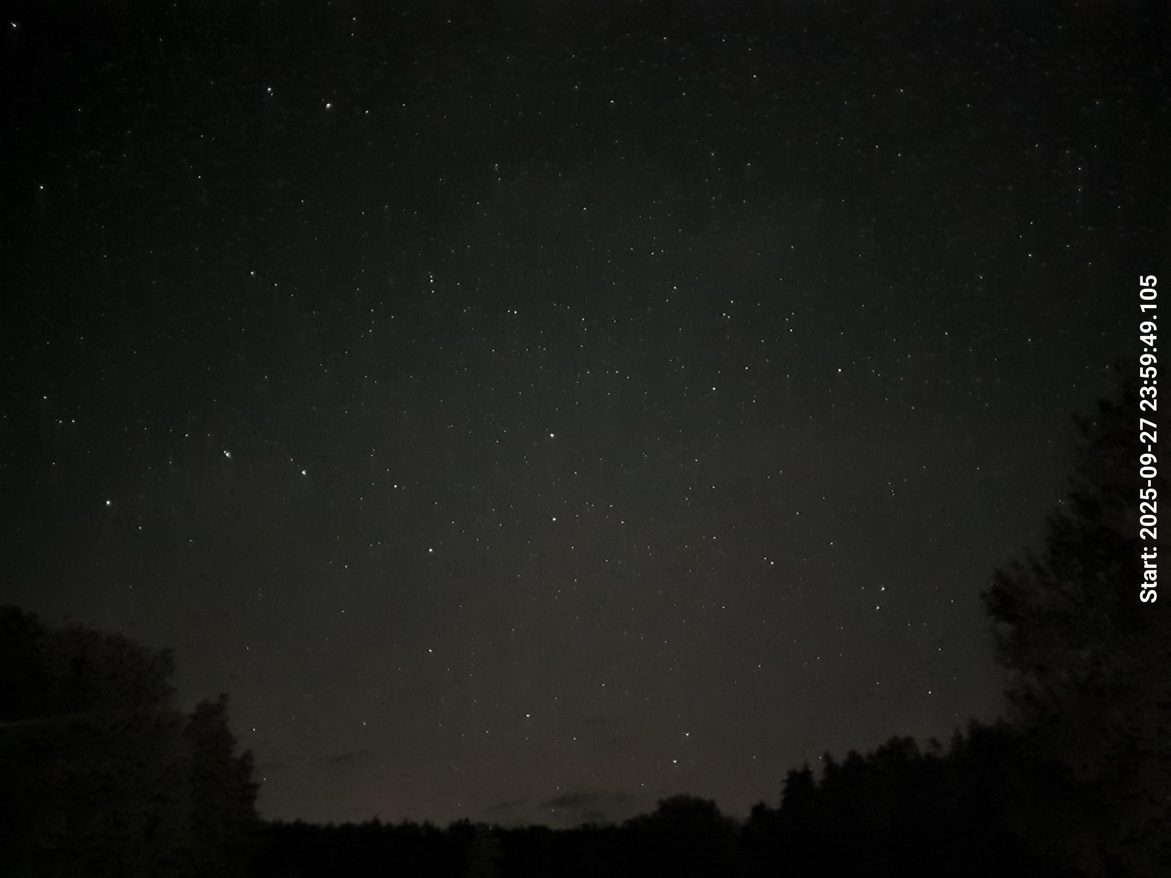 aurle_20250928_000004_lys25_star50_KP01_ISO1600_Lukker14.jpeg