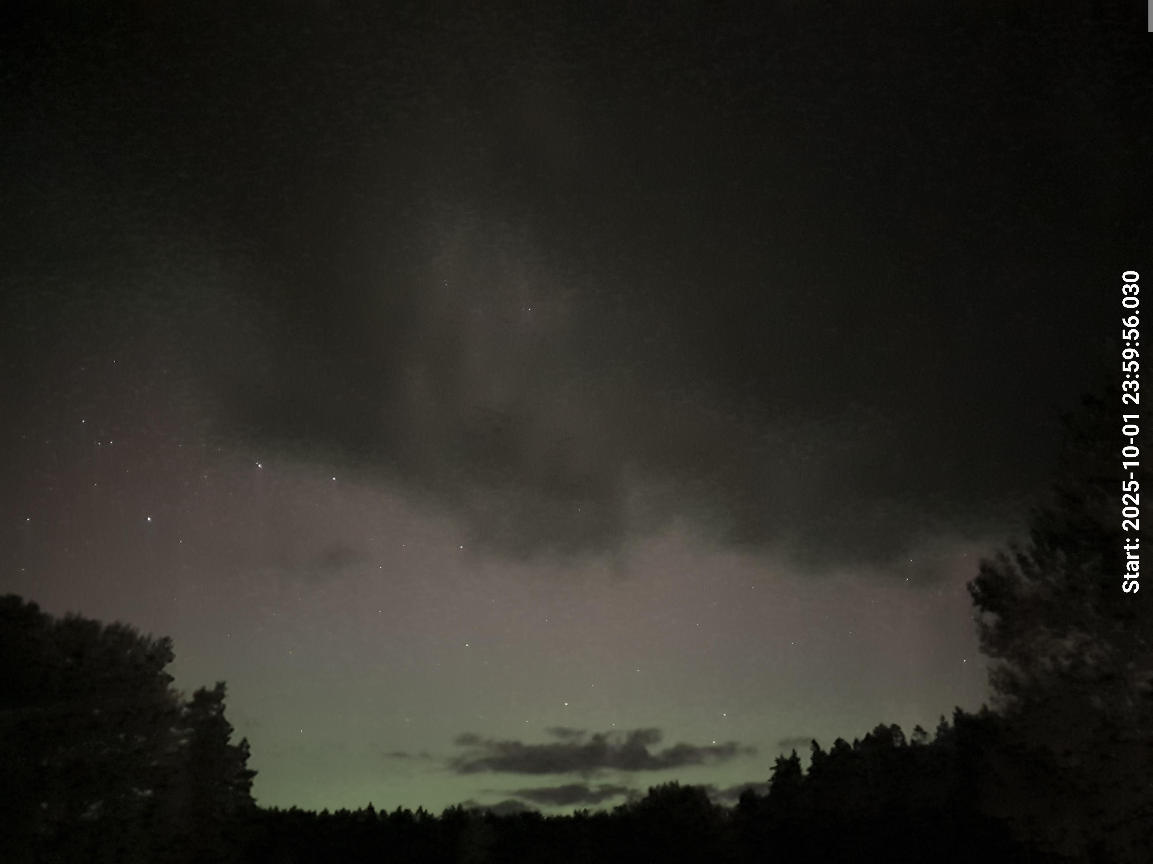 aurle_20251002_000011_lys40_star50_KP04_ISO1600_Lukker14.jpeg