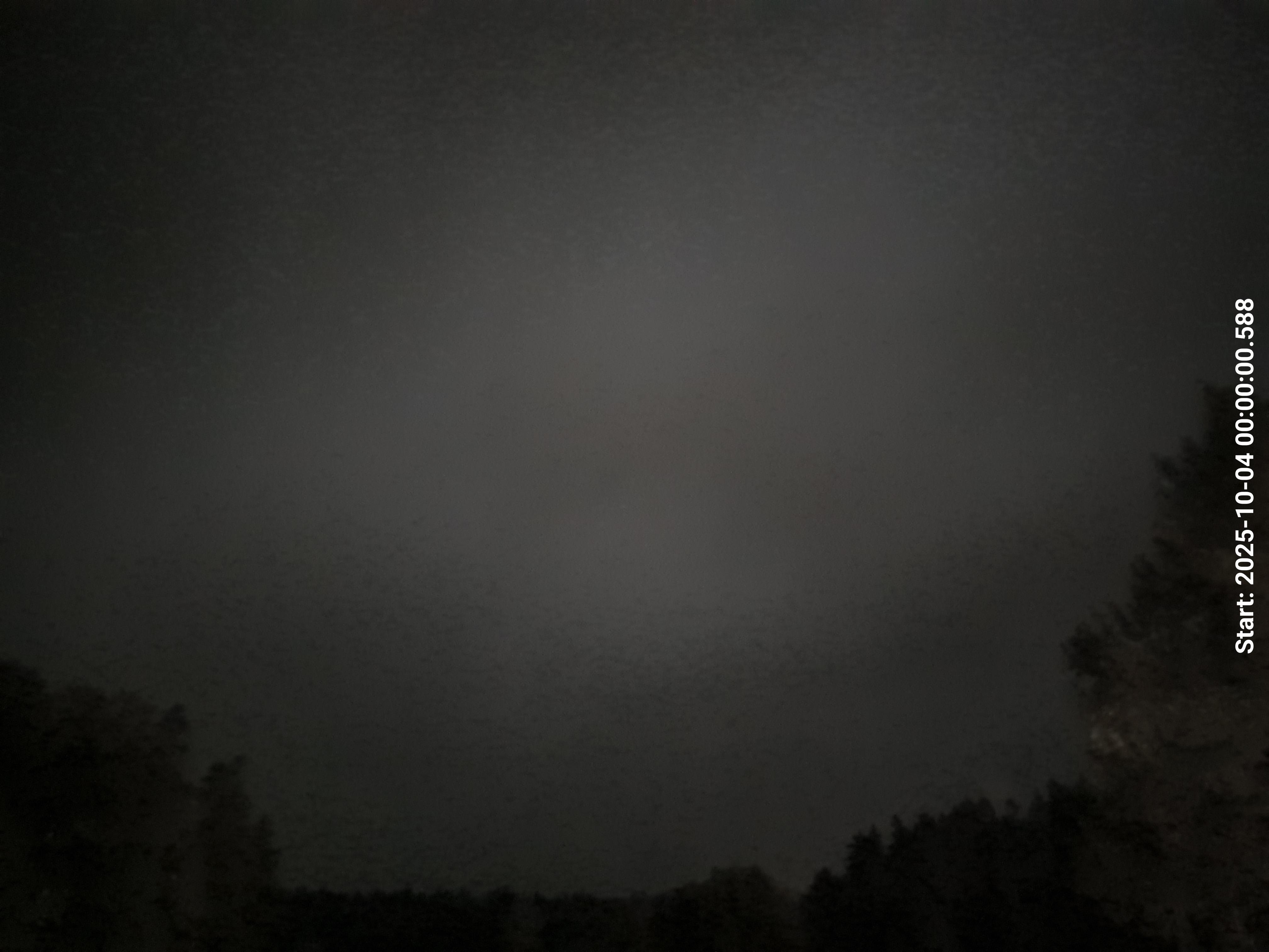 aurle_20251004_000015_lys43_star50_KP02_ISO1600_Lukker14.jpeg