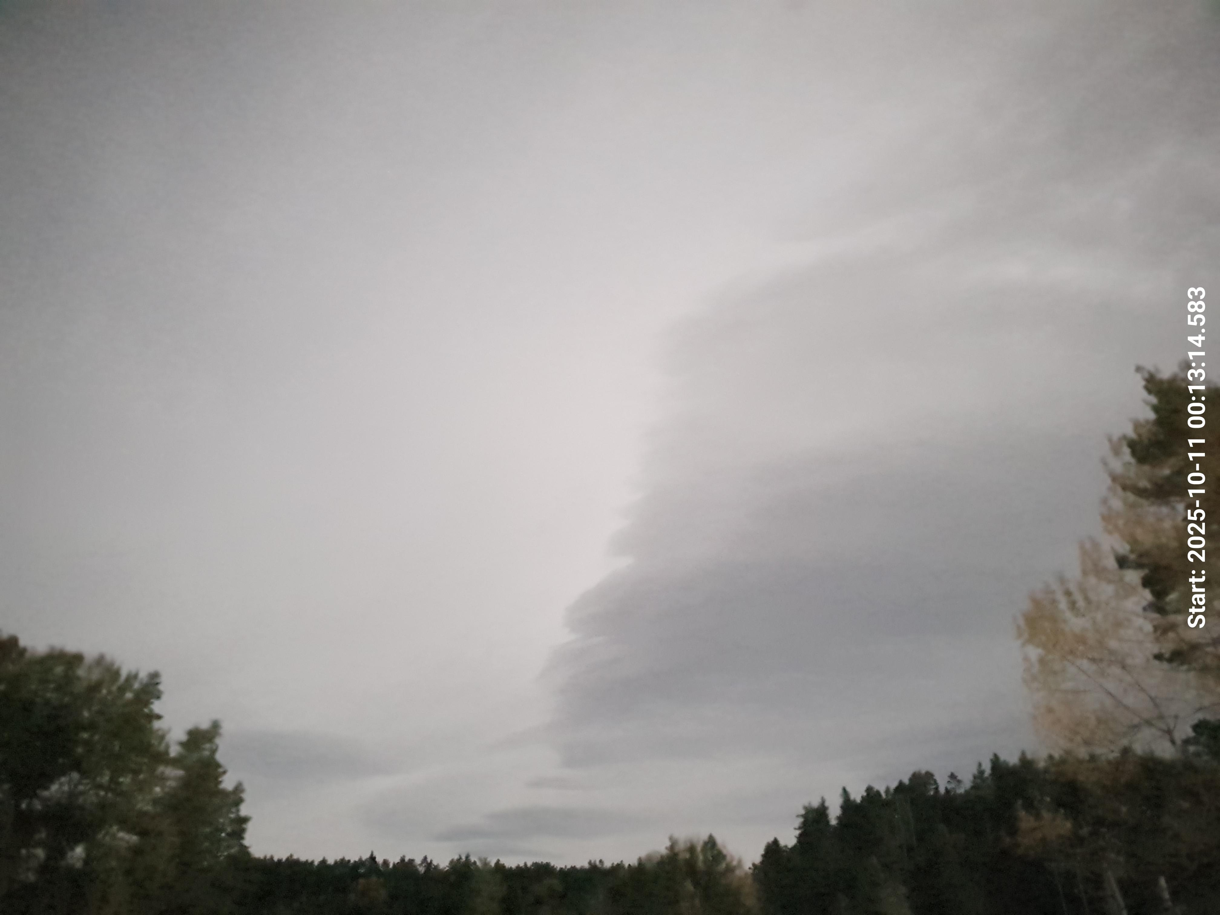 skyle_20251011_001323_lys151_star50_KP01_ISO2500_Lukker8.jpeg