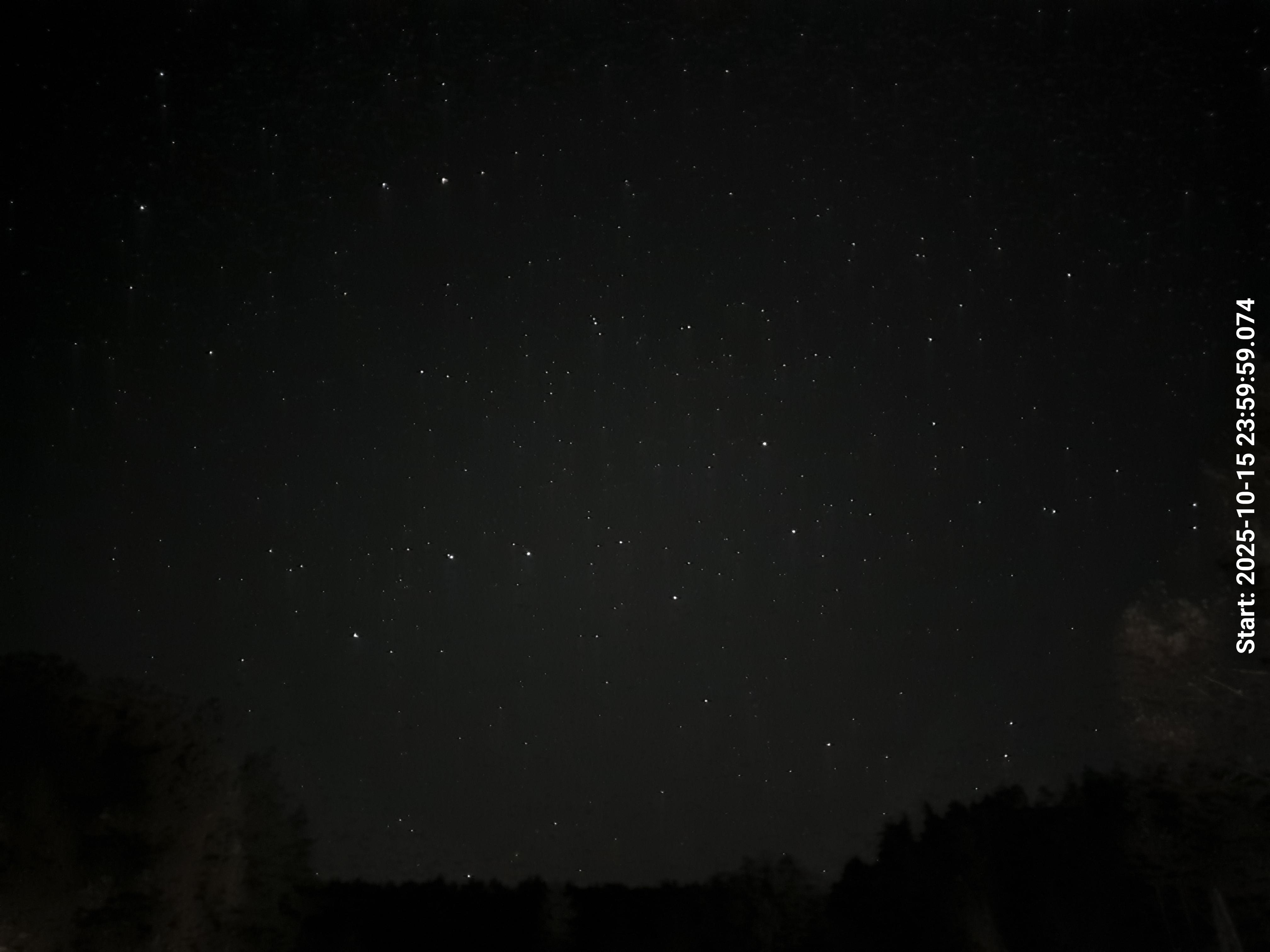 aurle_20251016_000015_lys15_star50_KP01_ISO1000_Lukker15.jpeg