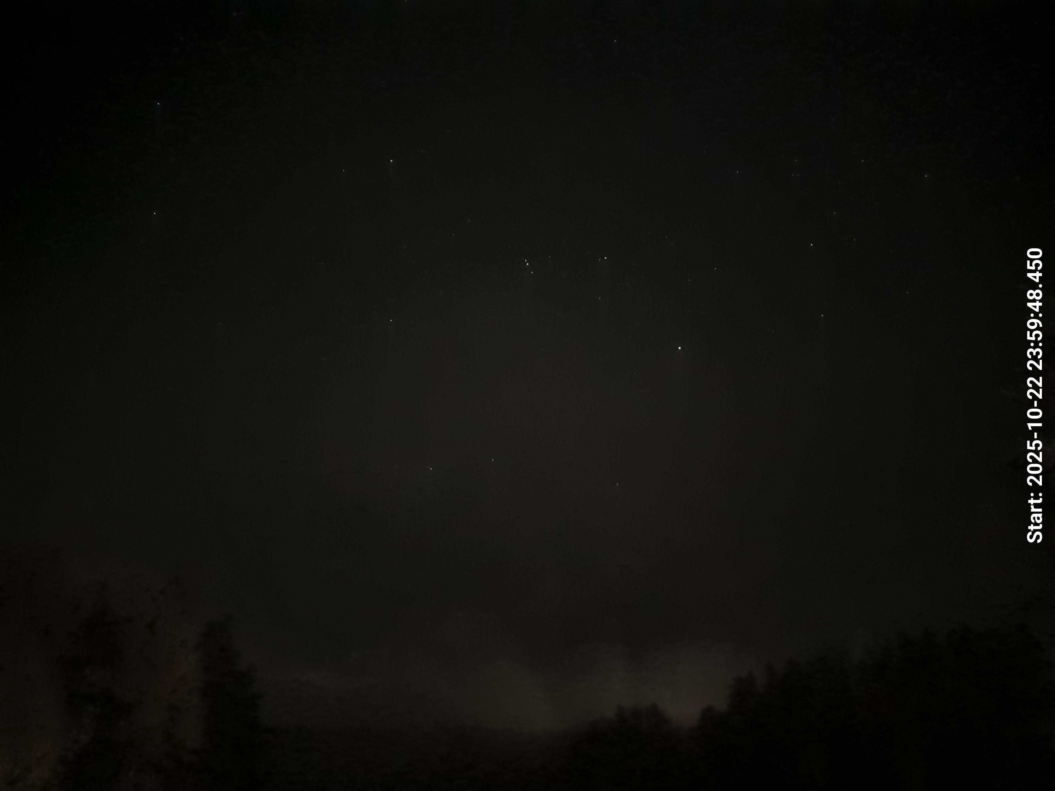 aurle_20251023_000004_lys16_star50_KP01_ISO1000_Lukker15.jpeg