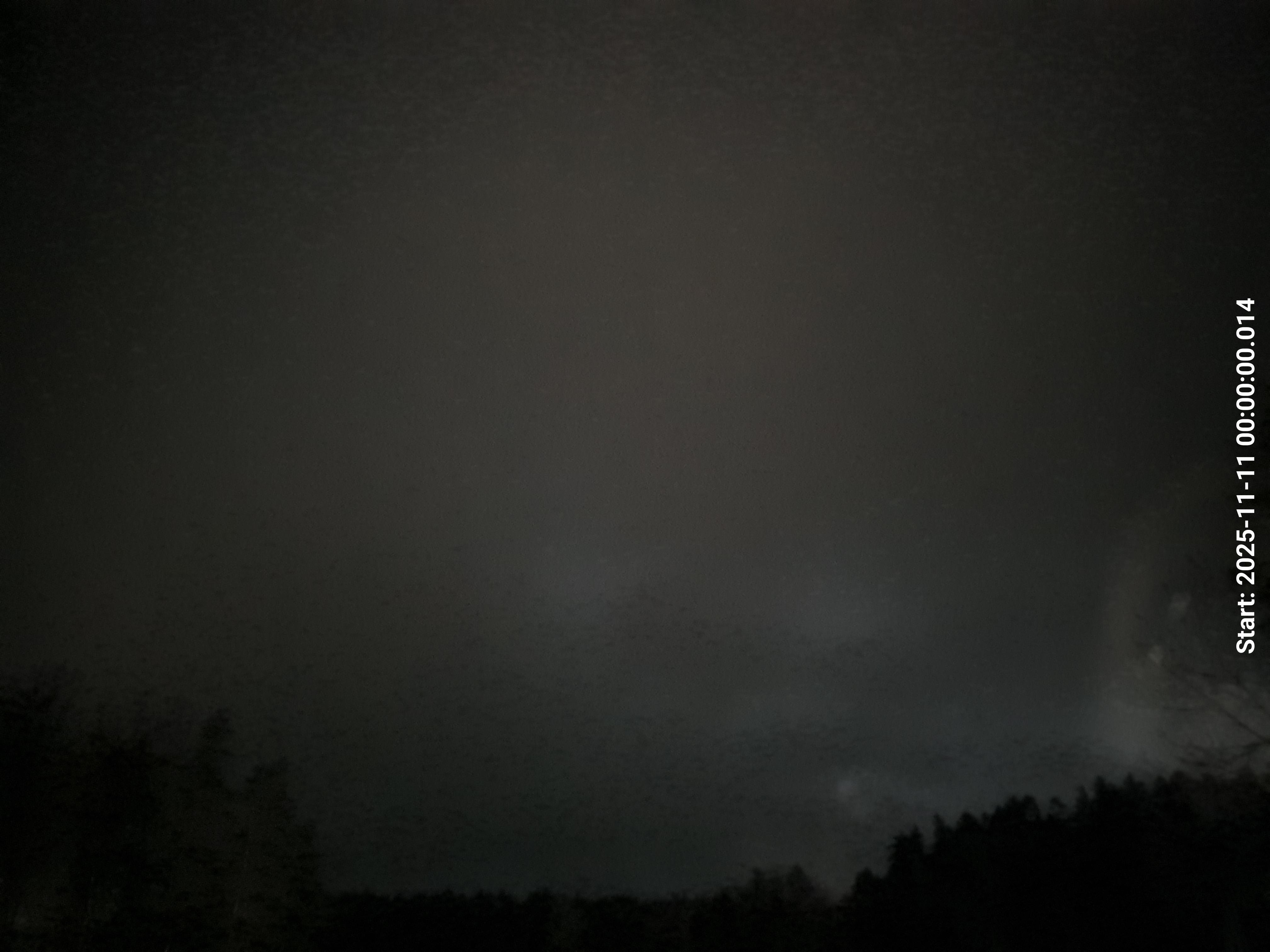 skyle_20251111_000009_lys35_star50_KP03_ISO1600_Lukker8_OS.jpeg