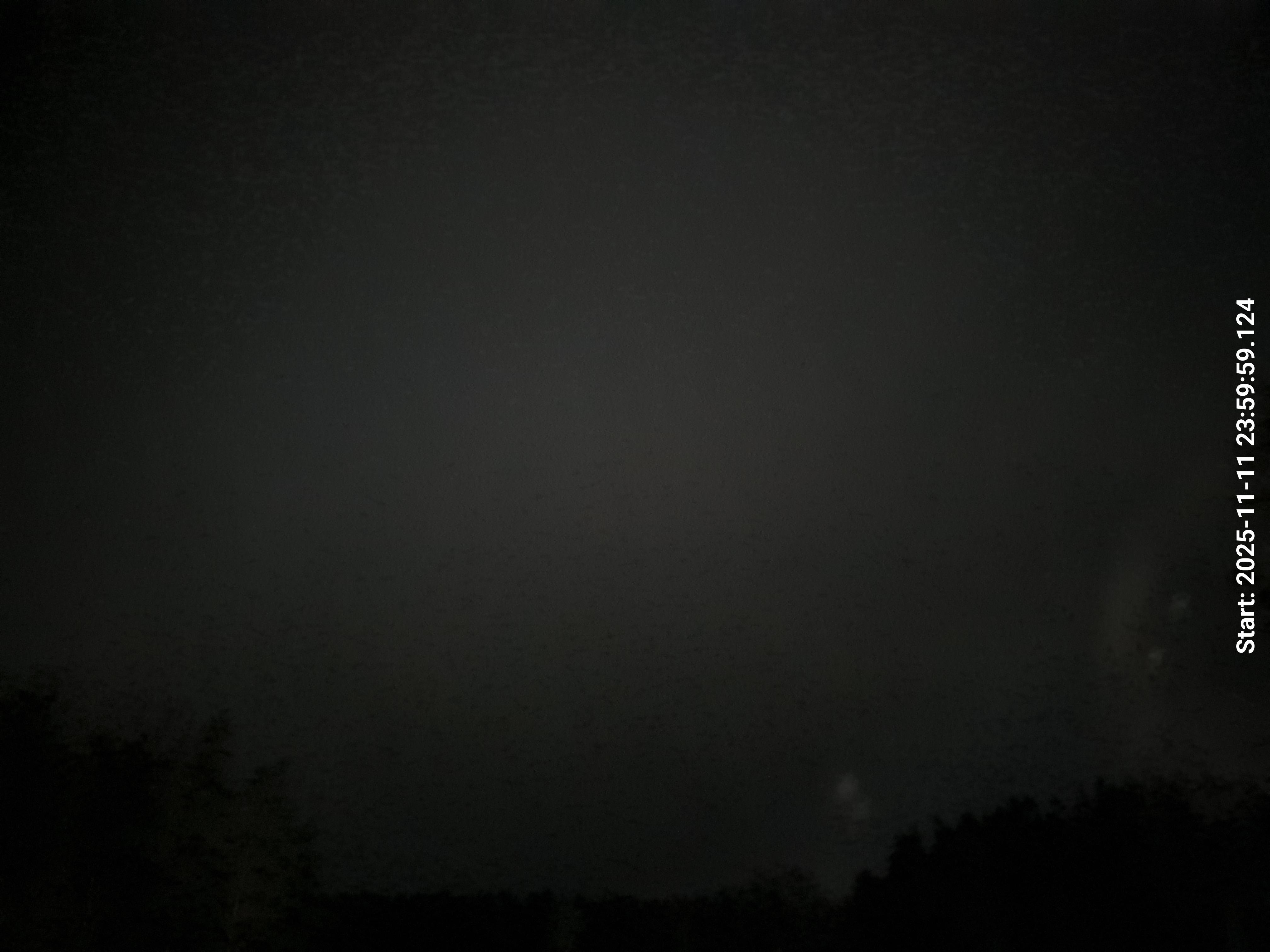 skyle_20251112_000008_lys25_star50_KP01_ISO1600_Lukker8.jpeg
