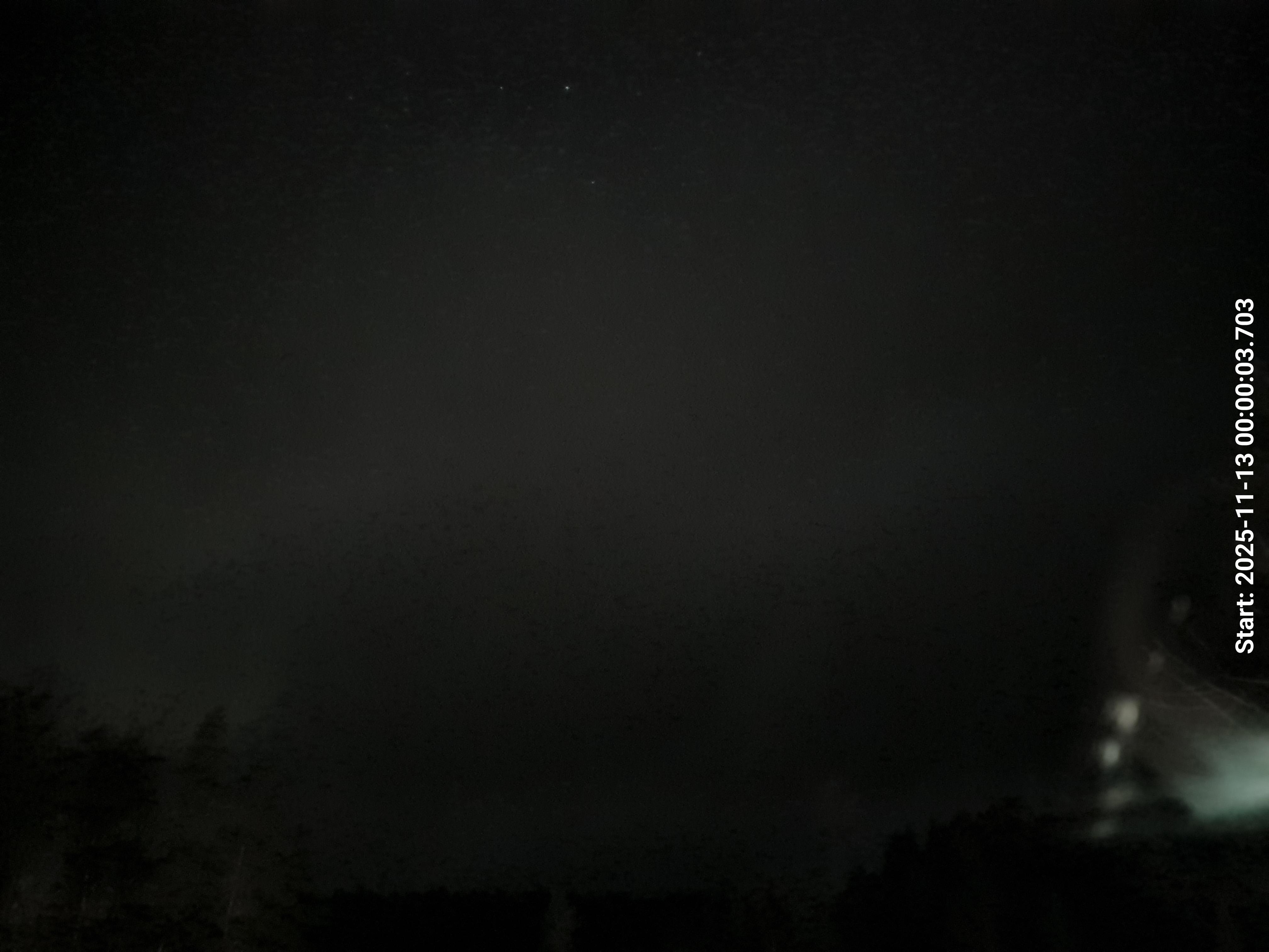 skyle_20251113_000012_lys19_star50_KP04_ISO1600_Lukker8.jpeg