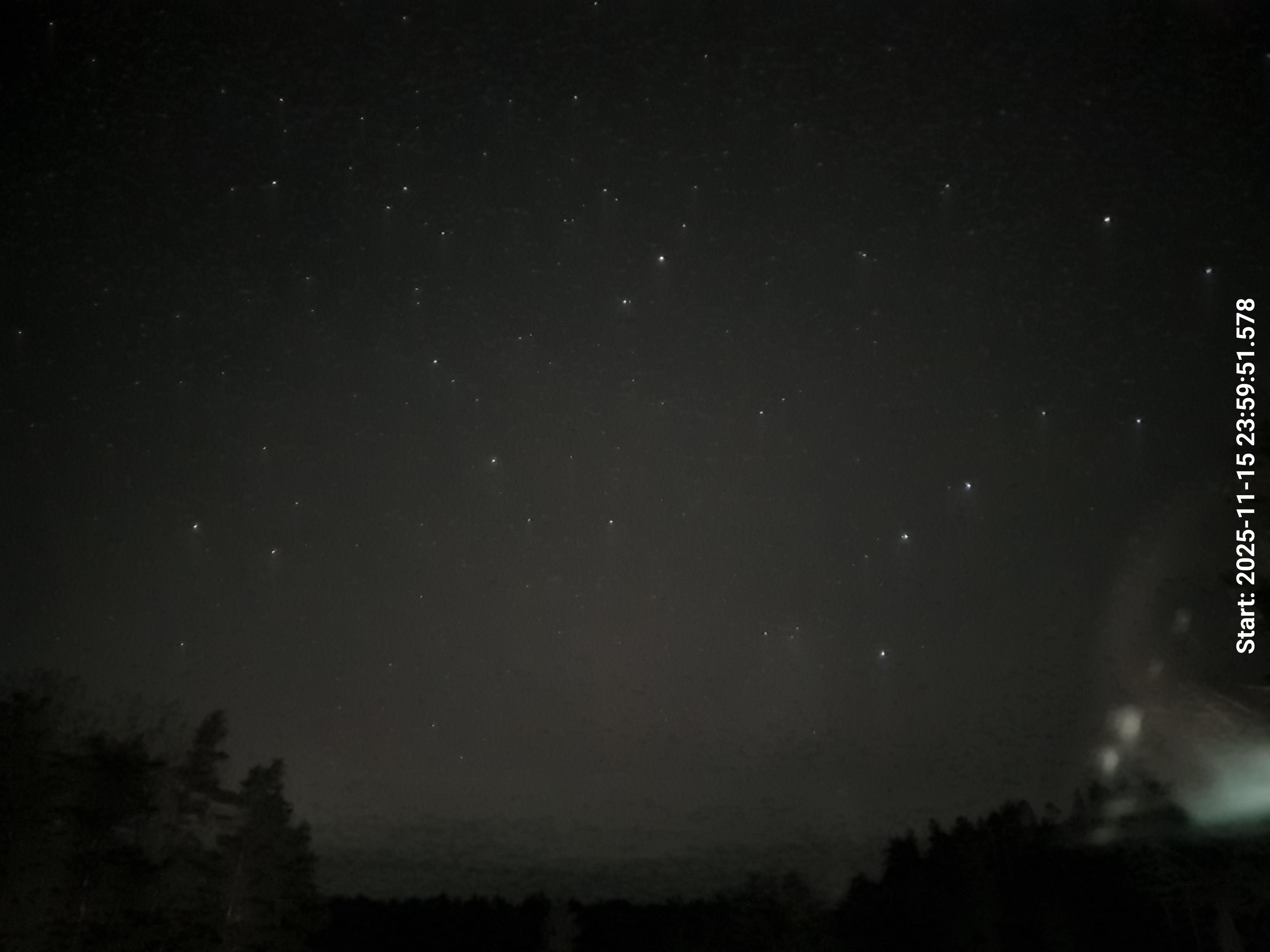 skyle_20251116_000000_lys28_star50_KP03_ISO1600_Lukker8.jpeg