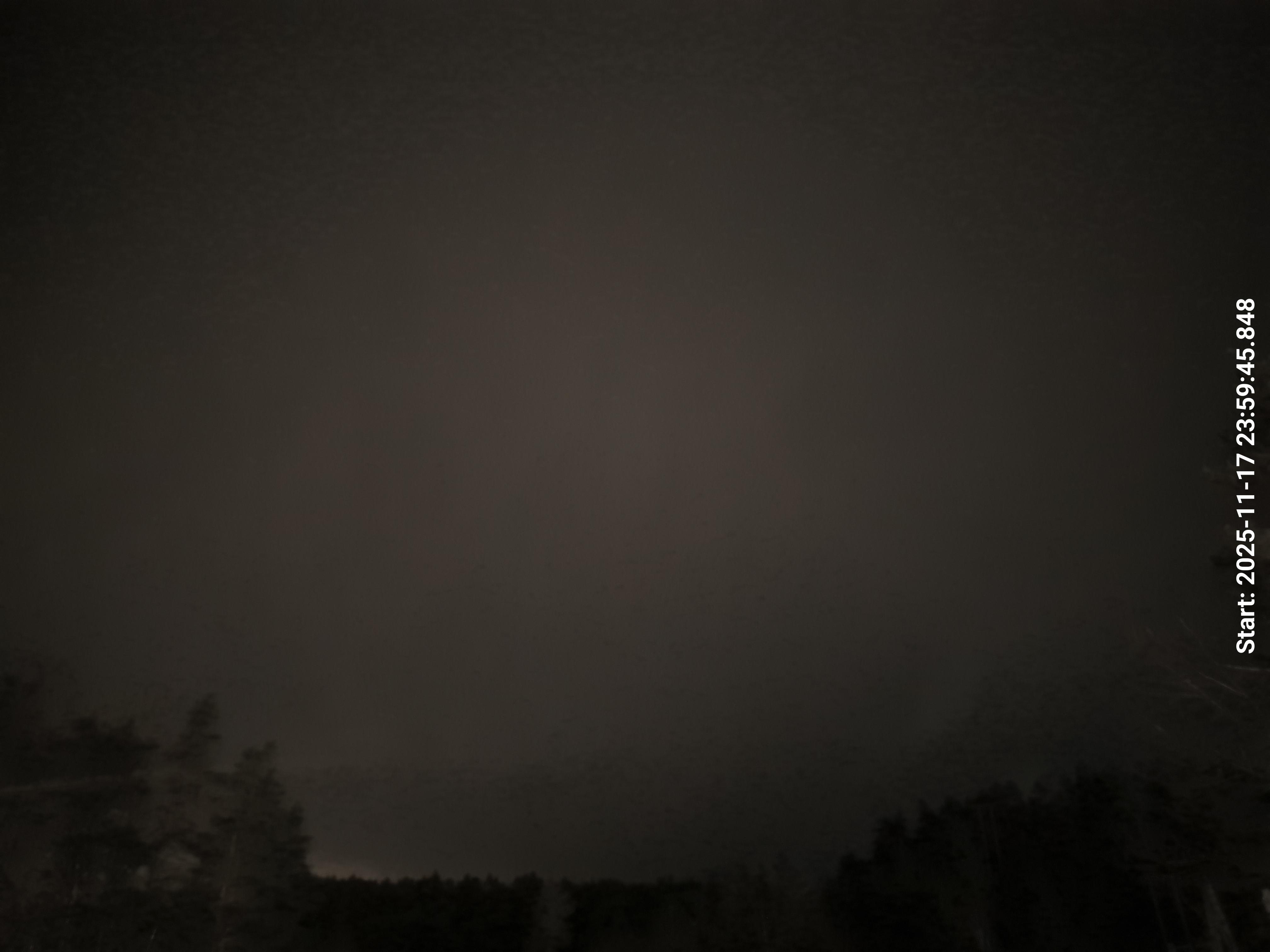 aurle_20251118_000002_lys37_star50_KPX_ISO1000_Lukker15.jpeg