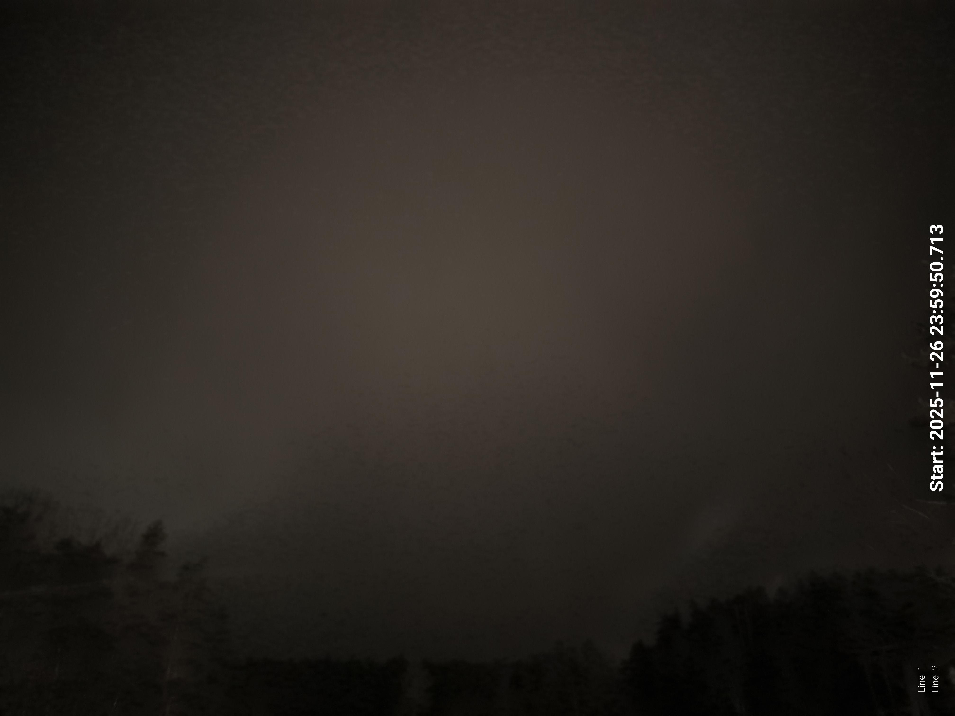 aurle_20251127_000007_lys39_star50_KPX_ISO1000_Lukker15.jpeg
