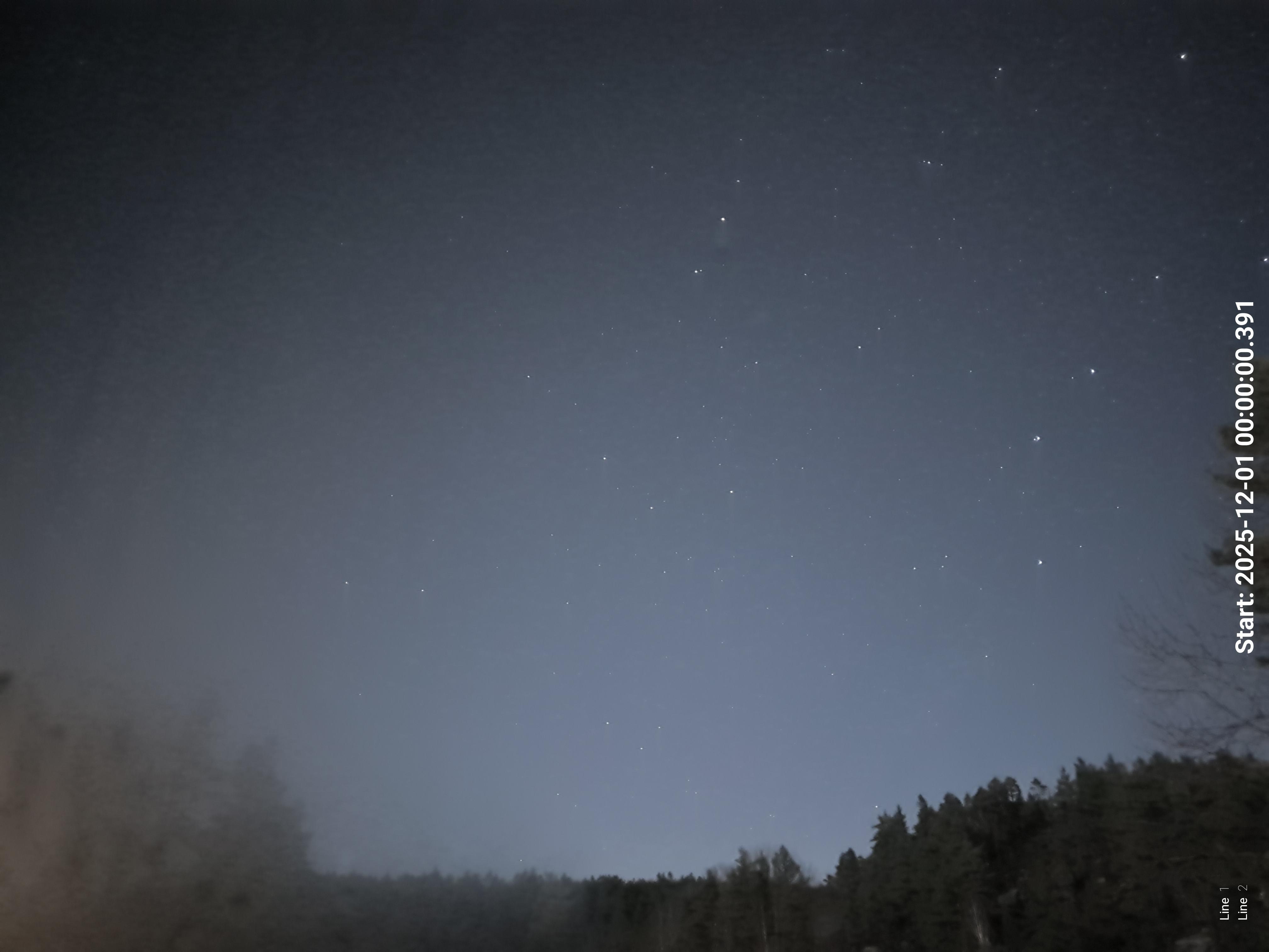 aurle_20251201_000016_lys75_star50_KPX_ISO1000_Lukker15.jpeg