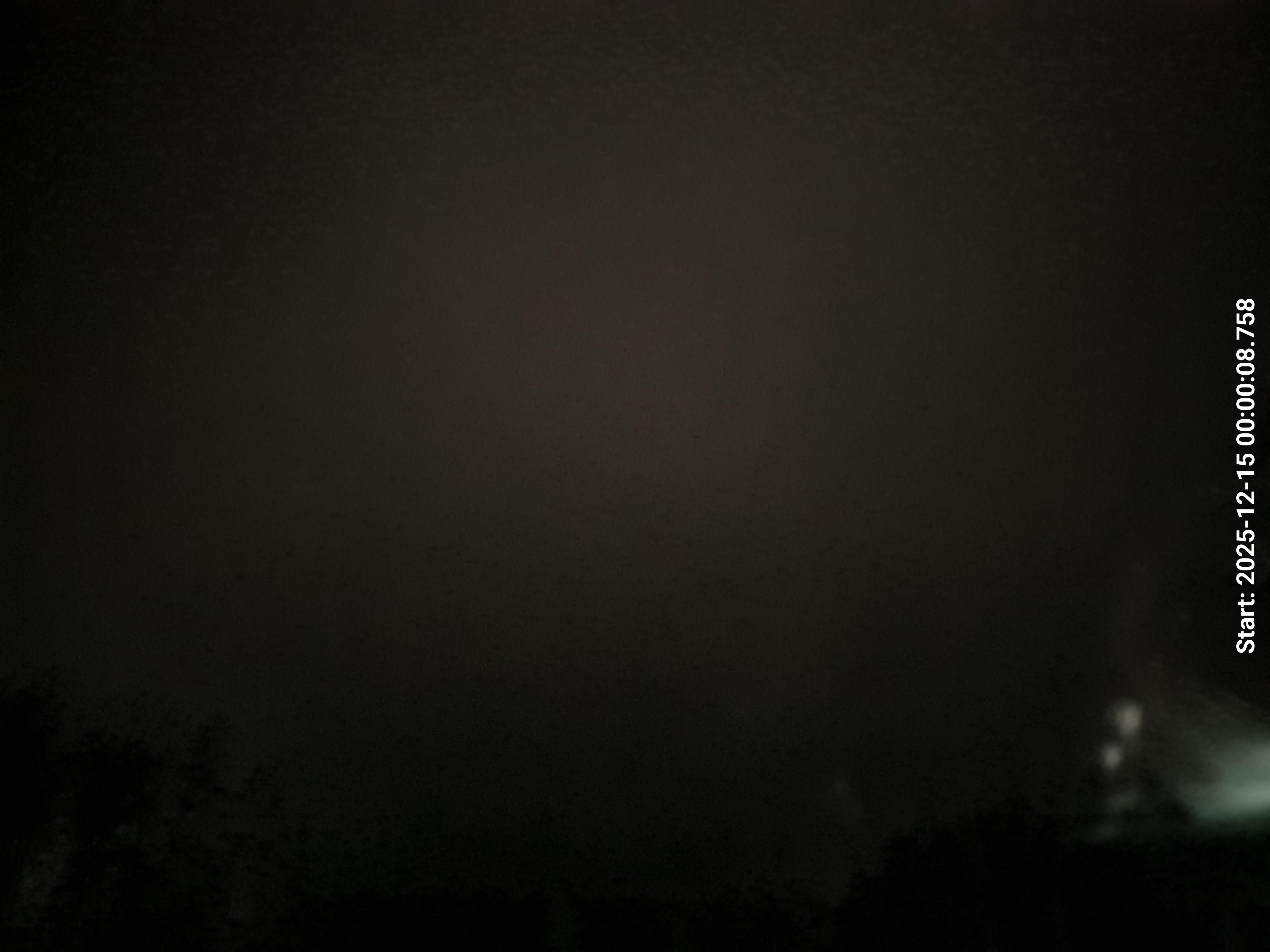 skyle_20251215_000018_lys23_star50_KP00_ISO1600_Lukker8.jpeg