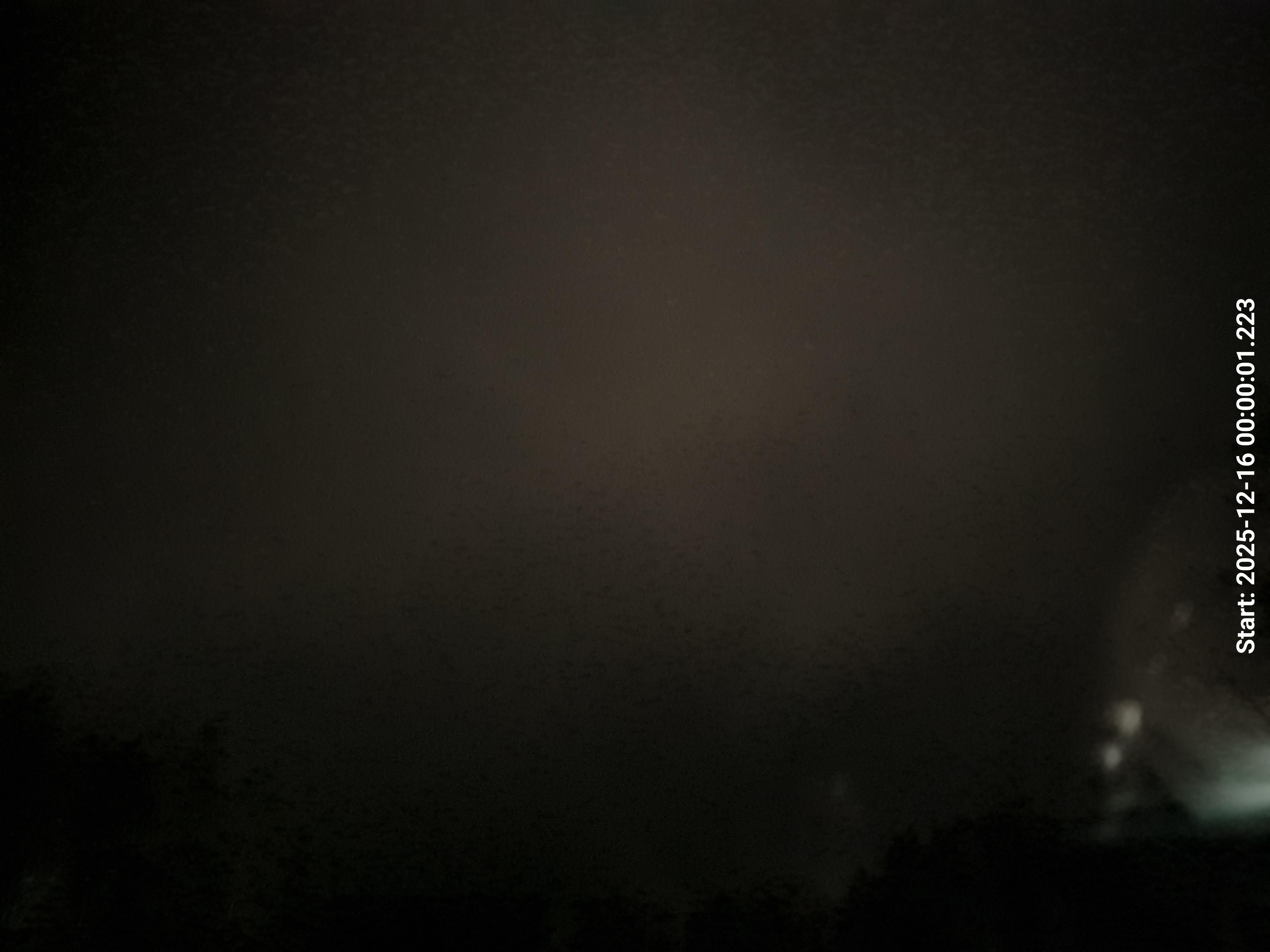 skyle_20251216_000010_lys26_star50_KP00_ISO1600_Lukker8.jpeg