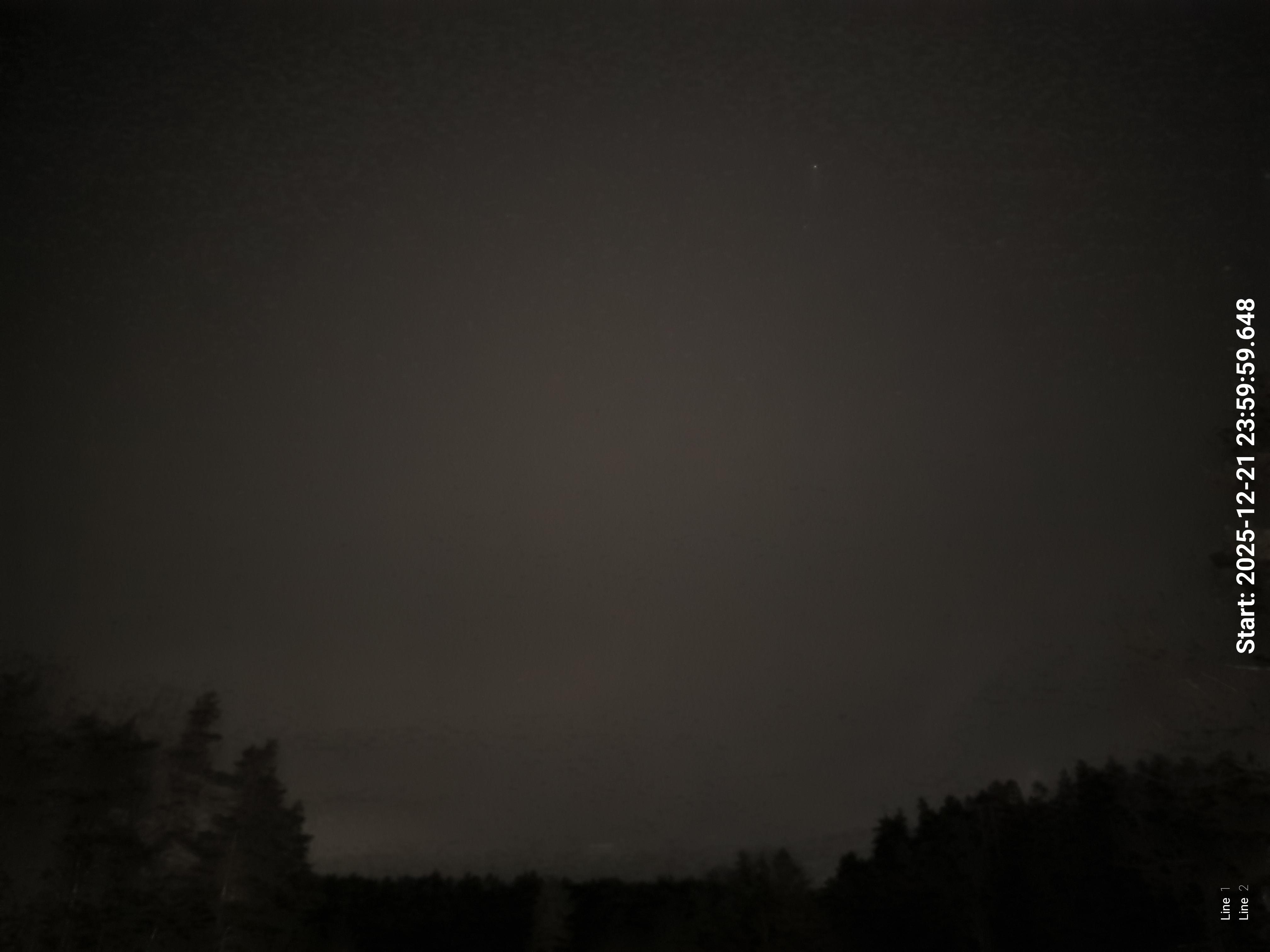 aurle_20251222_000015_lys35_star50_KPX_ISO1000_Lukker15.jpeg
