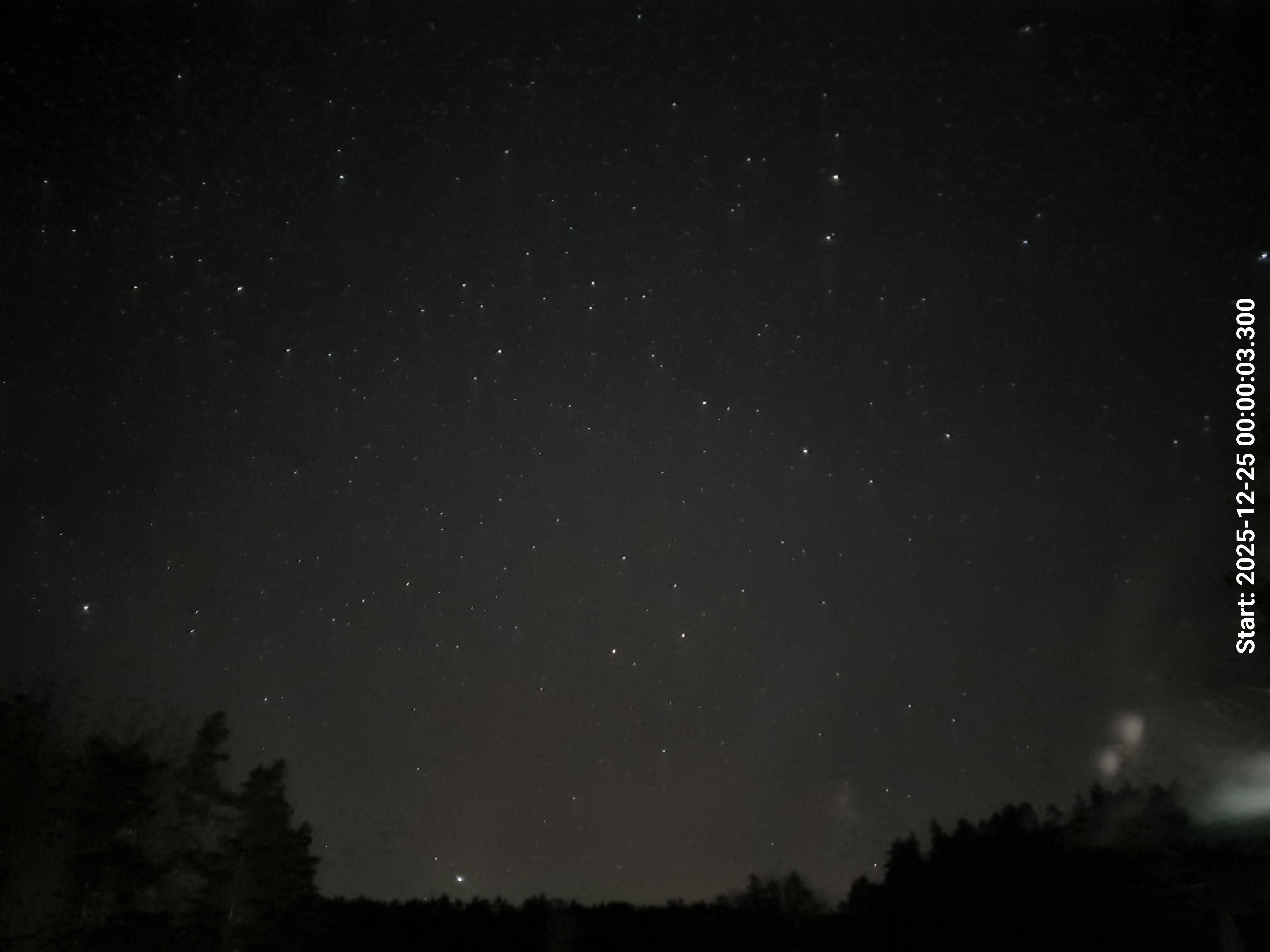 skyle_20251225_000012_lys26_star50_KP02_ISO1600_Lukker8.jpeg