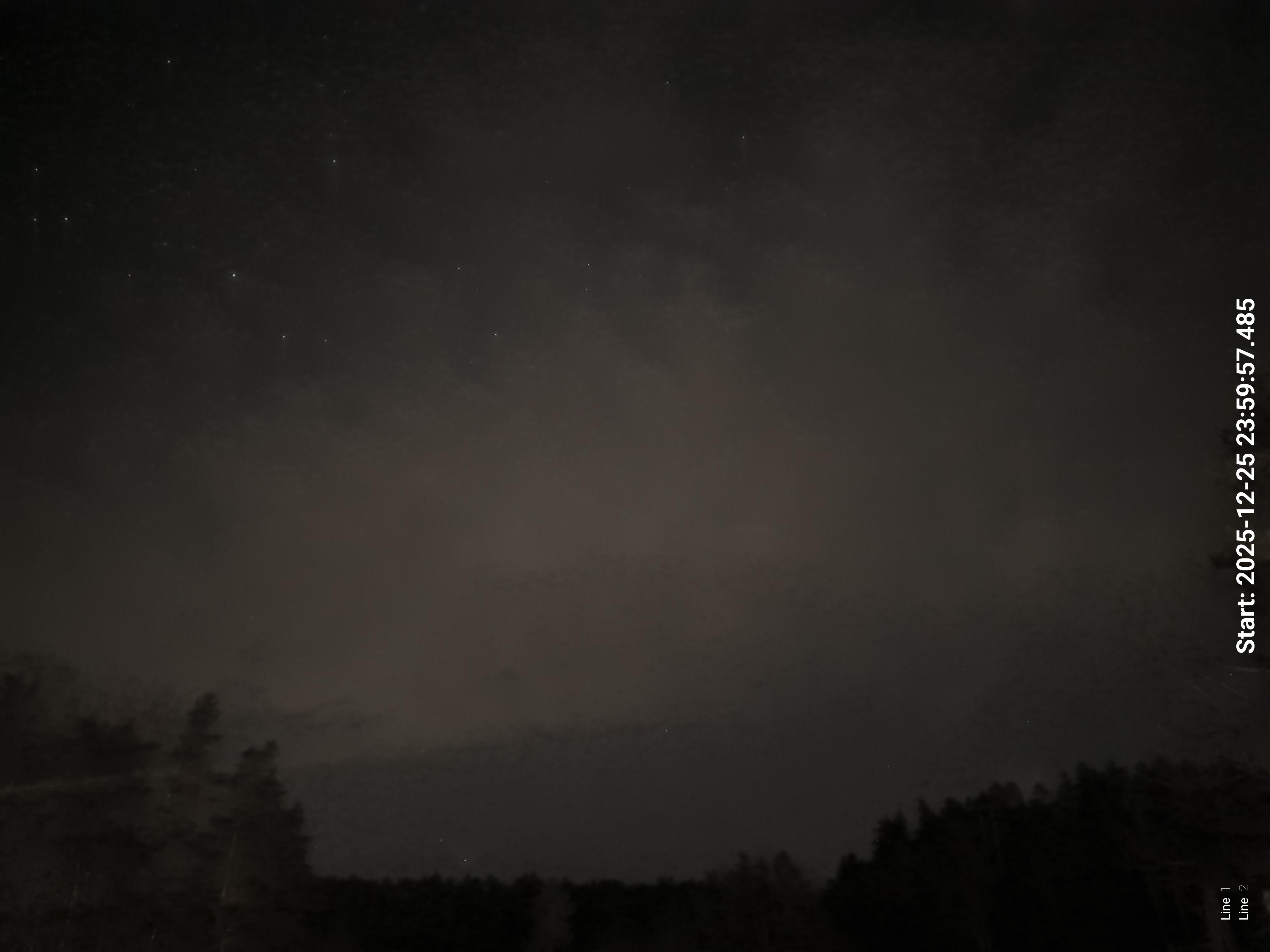 aurle_20251226_000013_lys35_star50_KPX_ISO1000_Lukker15.jpeg
