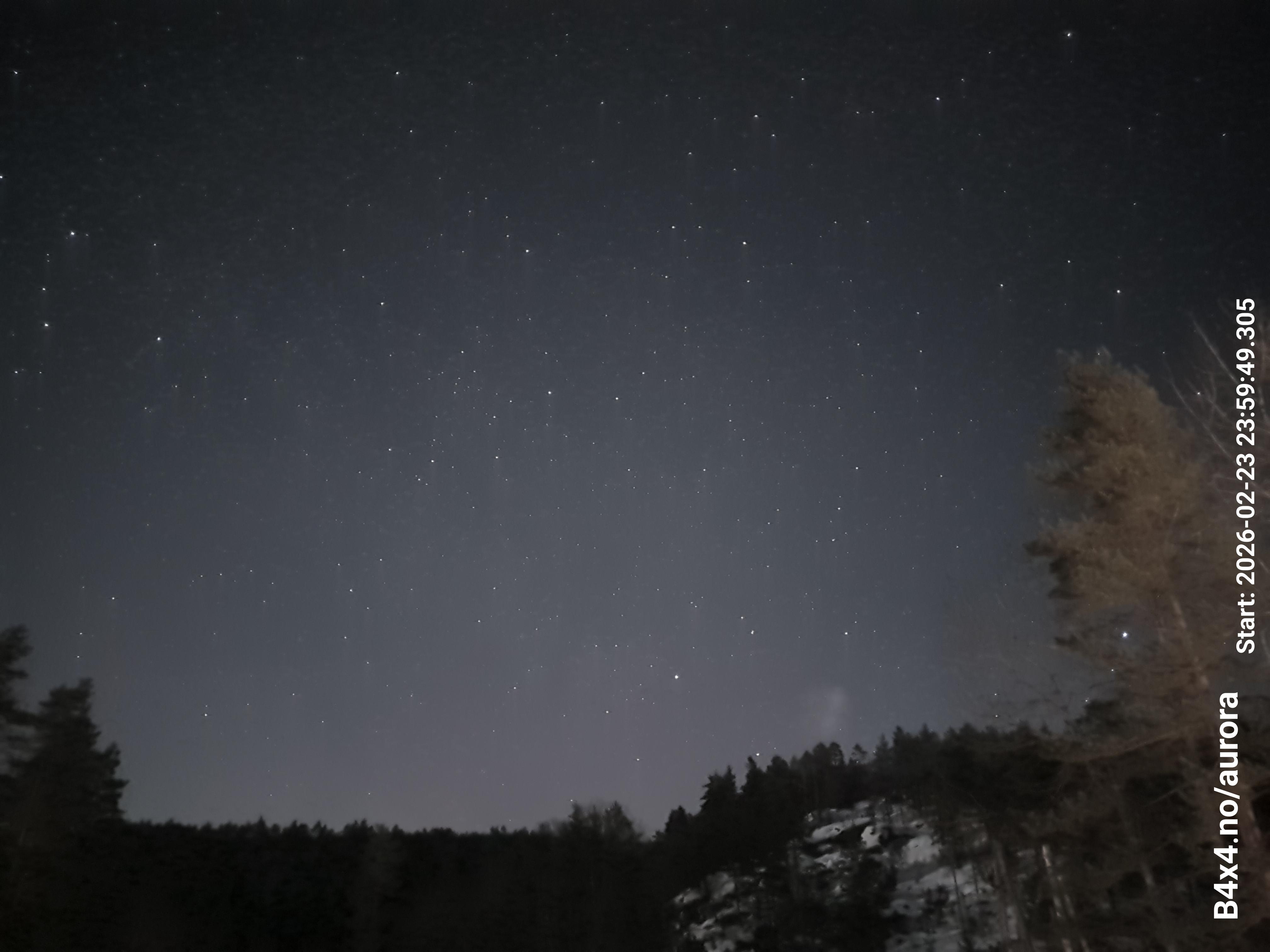 aurle_20260224_000005_lys52_star50_KP04_ISO1000_Lukker15.jpeg
