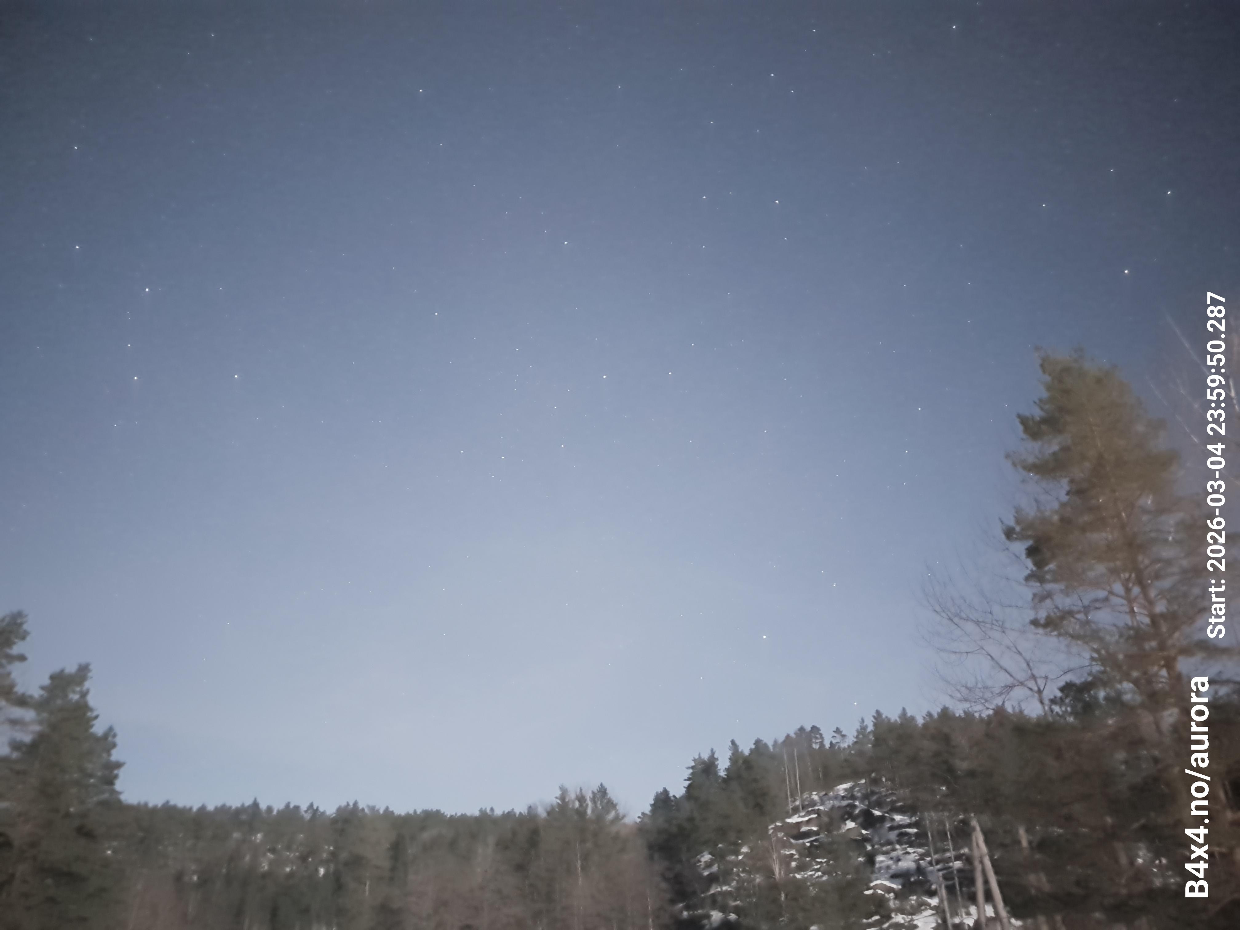 aurle_20260305_000006_lys121_star50_KP00_ISO1000_Lukker15.jpeg