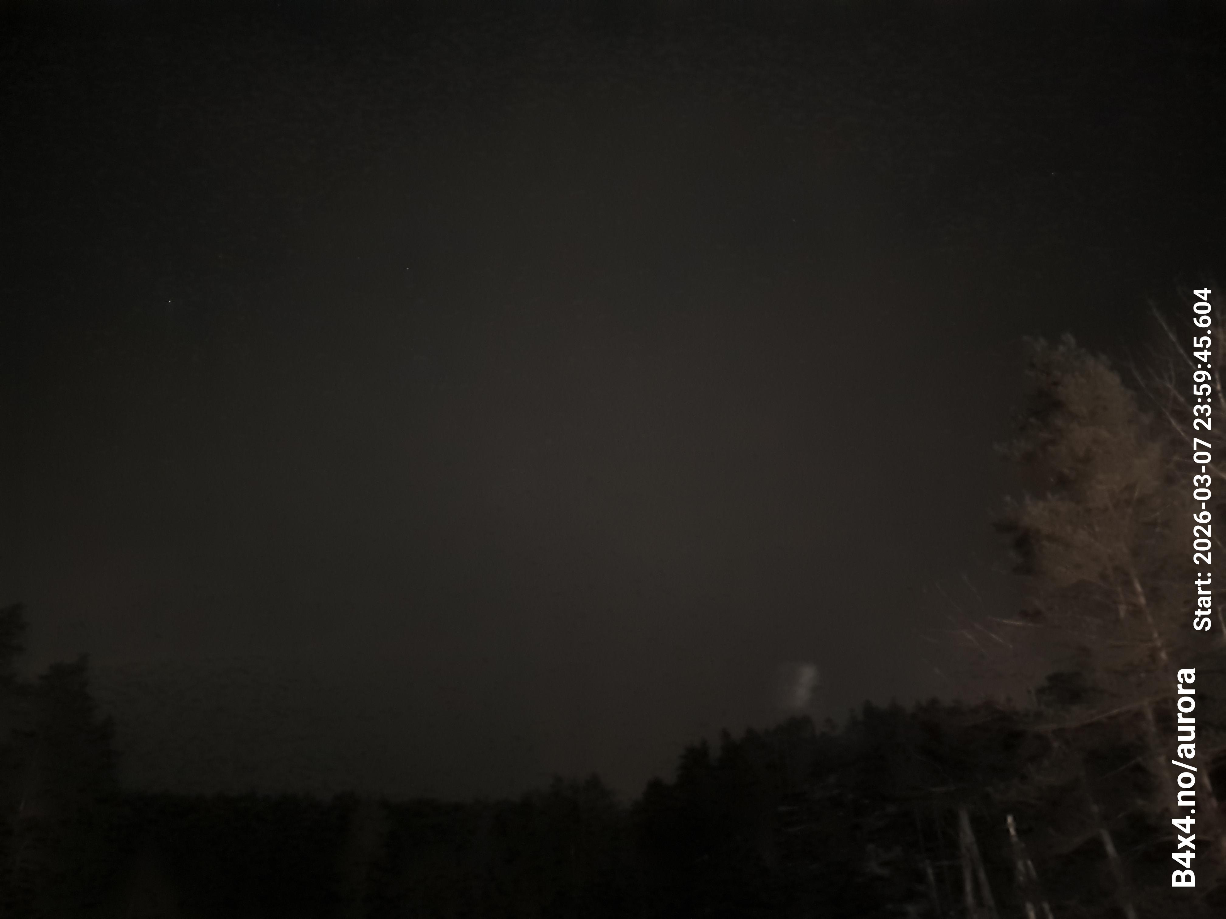 aurle_20260308_000001_lys28_star50_KP03_ISO1000_Lukker15.jpeg