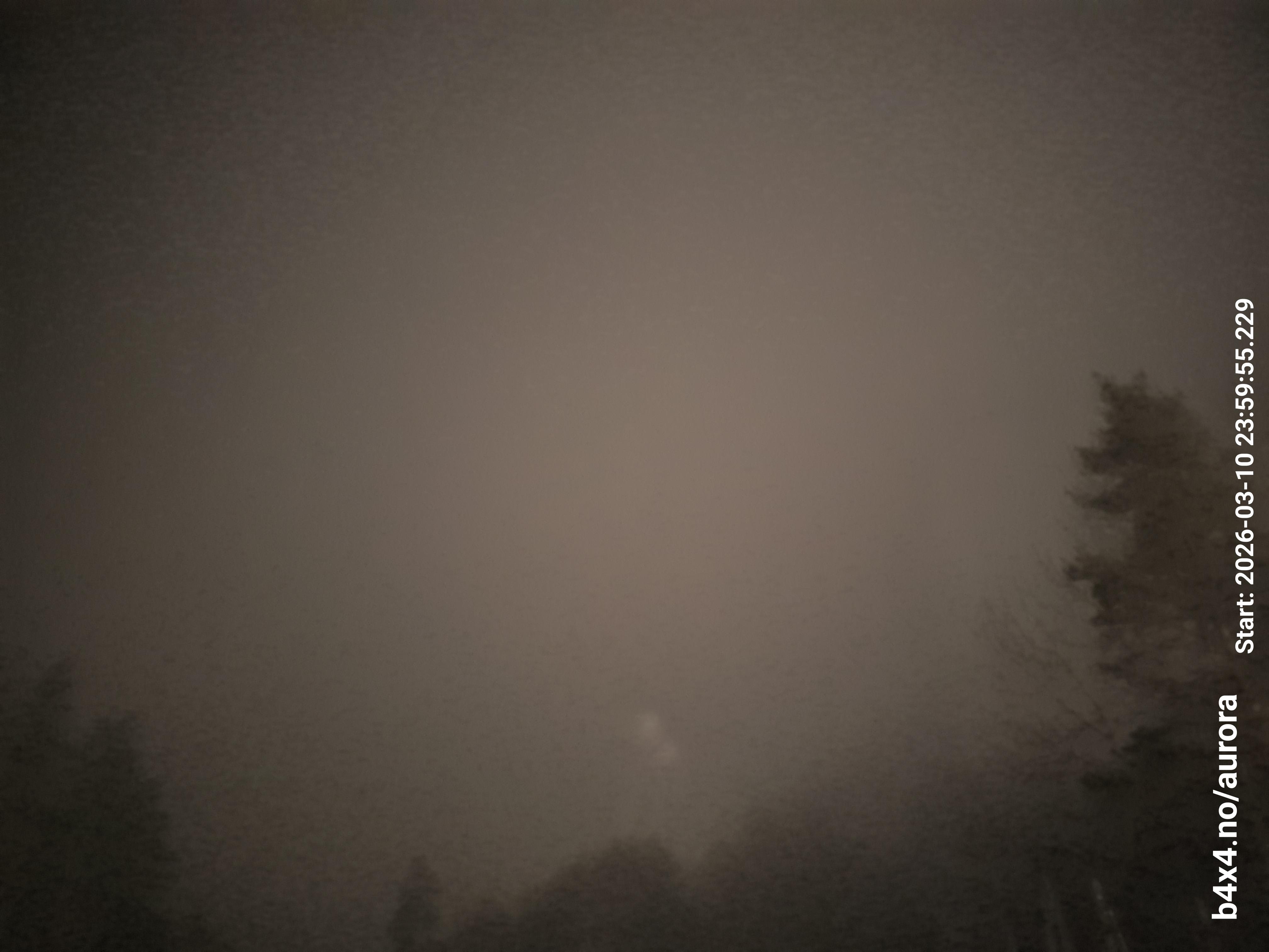 skyle_20260311_000004_lys75_star50_KP01_ISO1600_Lukker8.jpeg
