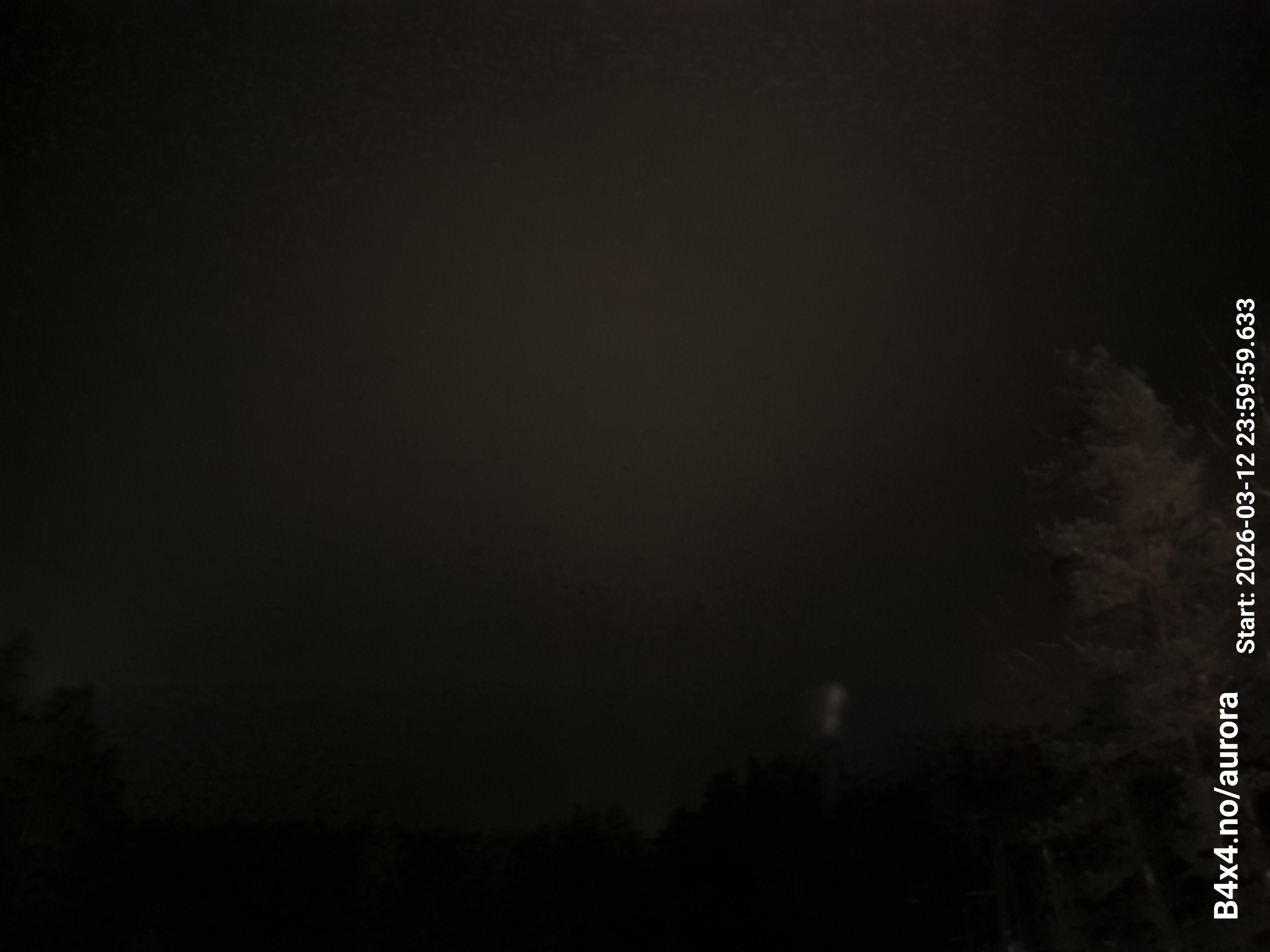aurle_20260313_000015_lys20_star50_KP01_ISO1000_Lukker15.jpeg
