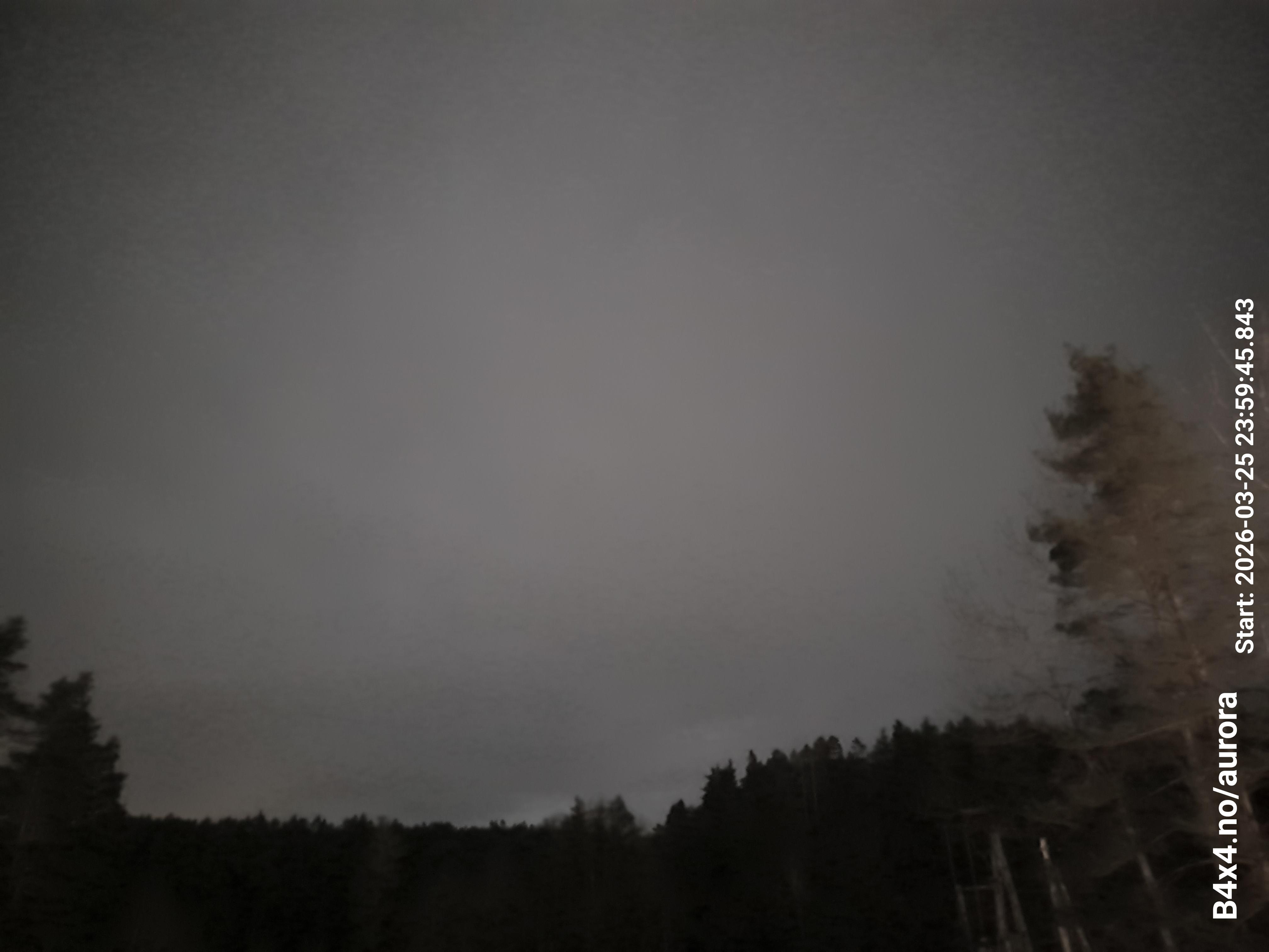 aurle_20260326_000002_lys75_star50_KP01_ISO1000_Lukker15.jpeg