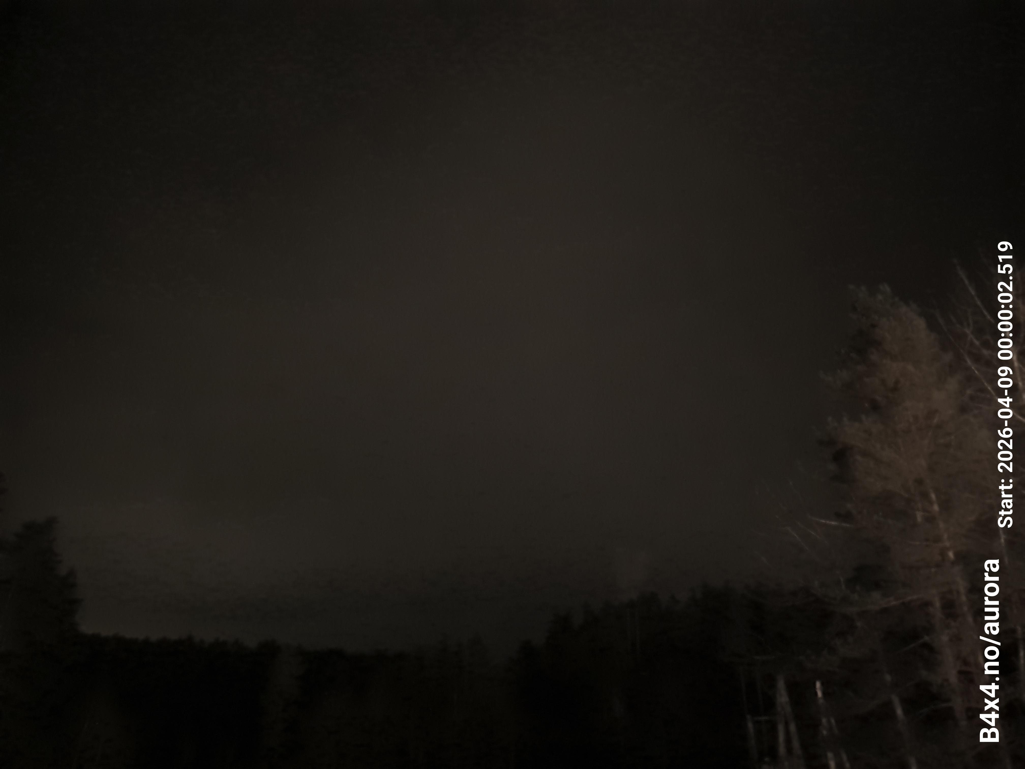 aurle_20260409_000018_lys27_star50_KP01_ISO1000_Lukker15.jpeg