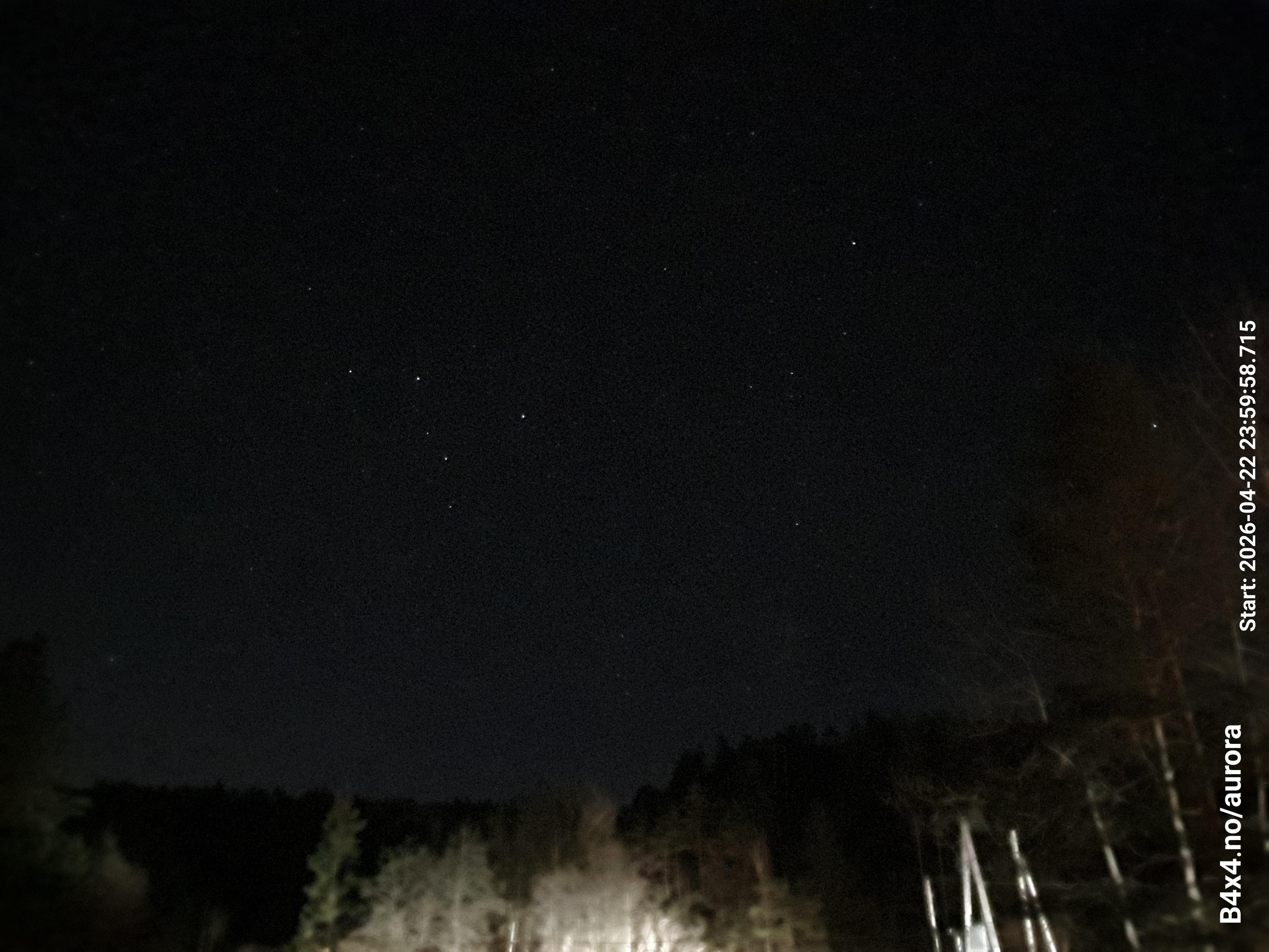 aurle_20260423_000015_lys17_star50_KP00_ISO1000_Lukker15.jpeg