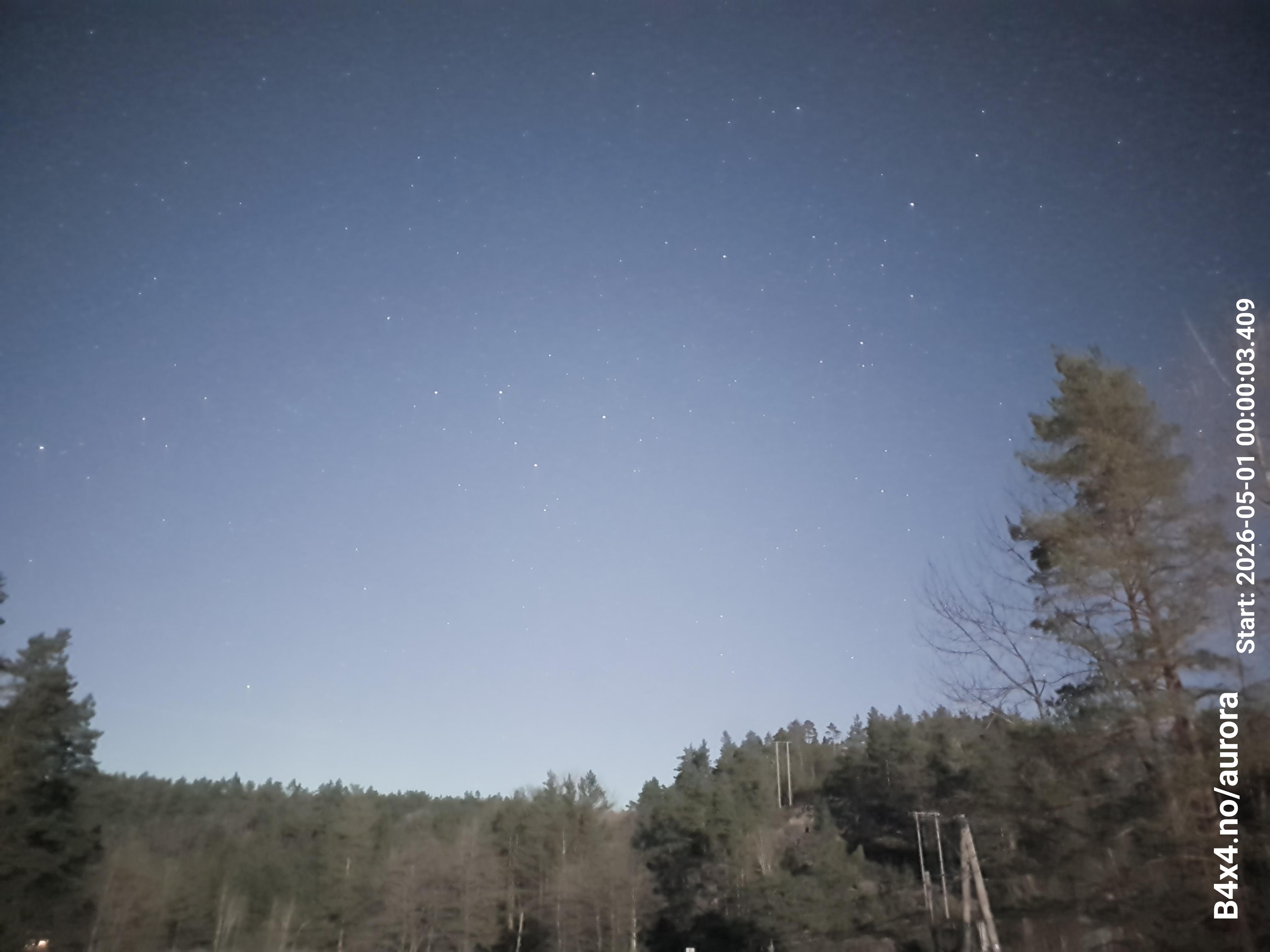 aurle_20260501_000019_lys112_star50_KP02_ISO1000_Lukker15.jpeg