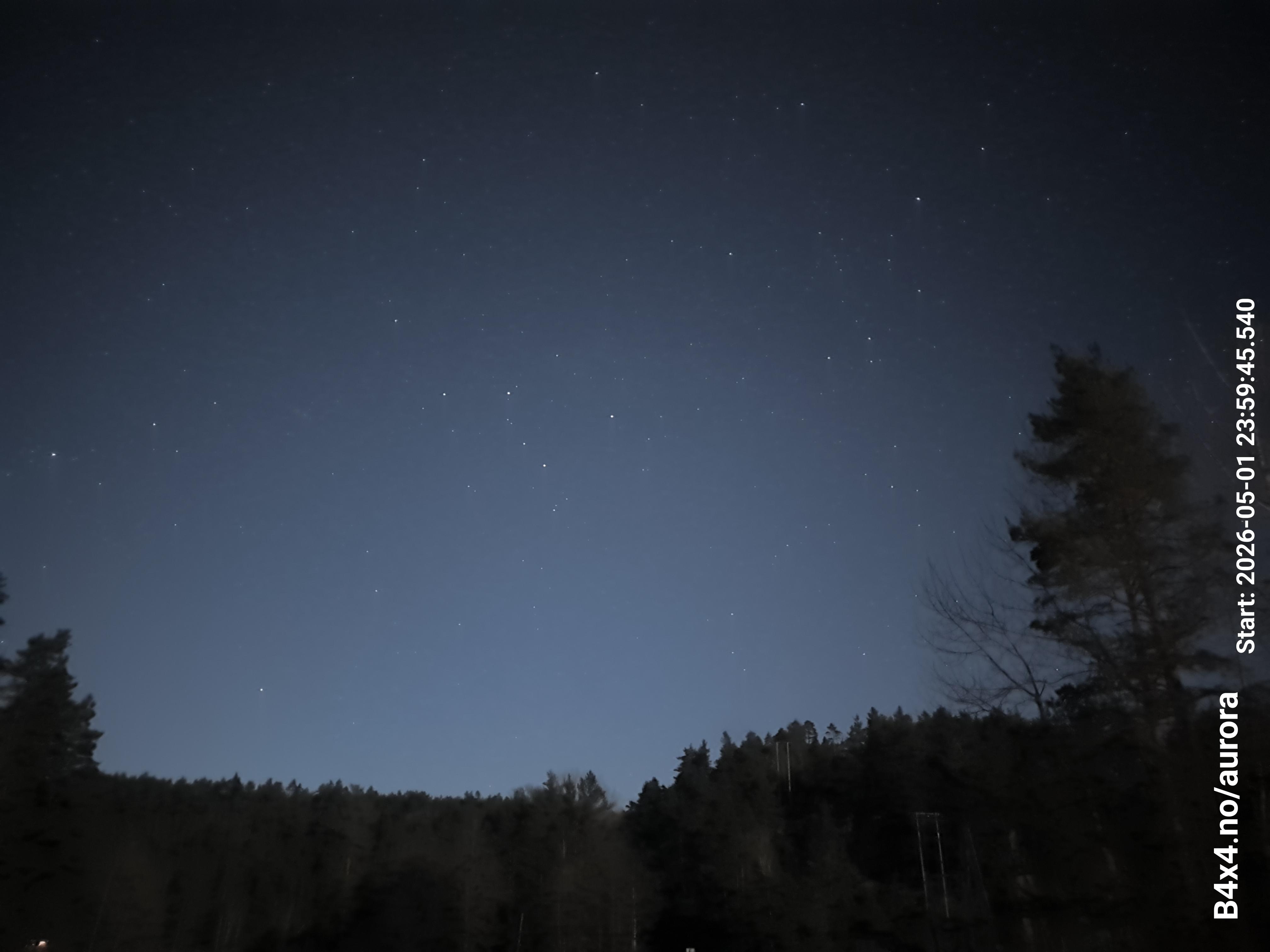 aurle_20260502_000001_lys51_star50_KP01_ISO350_Lukker15.jpeg