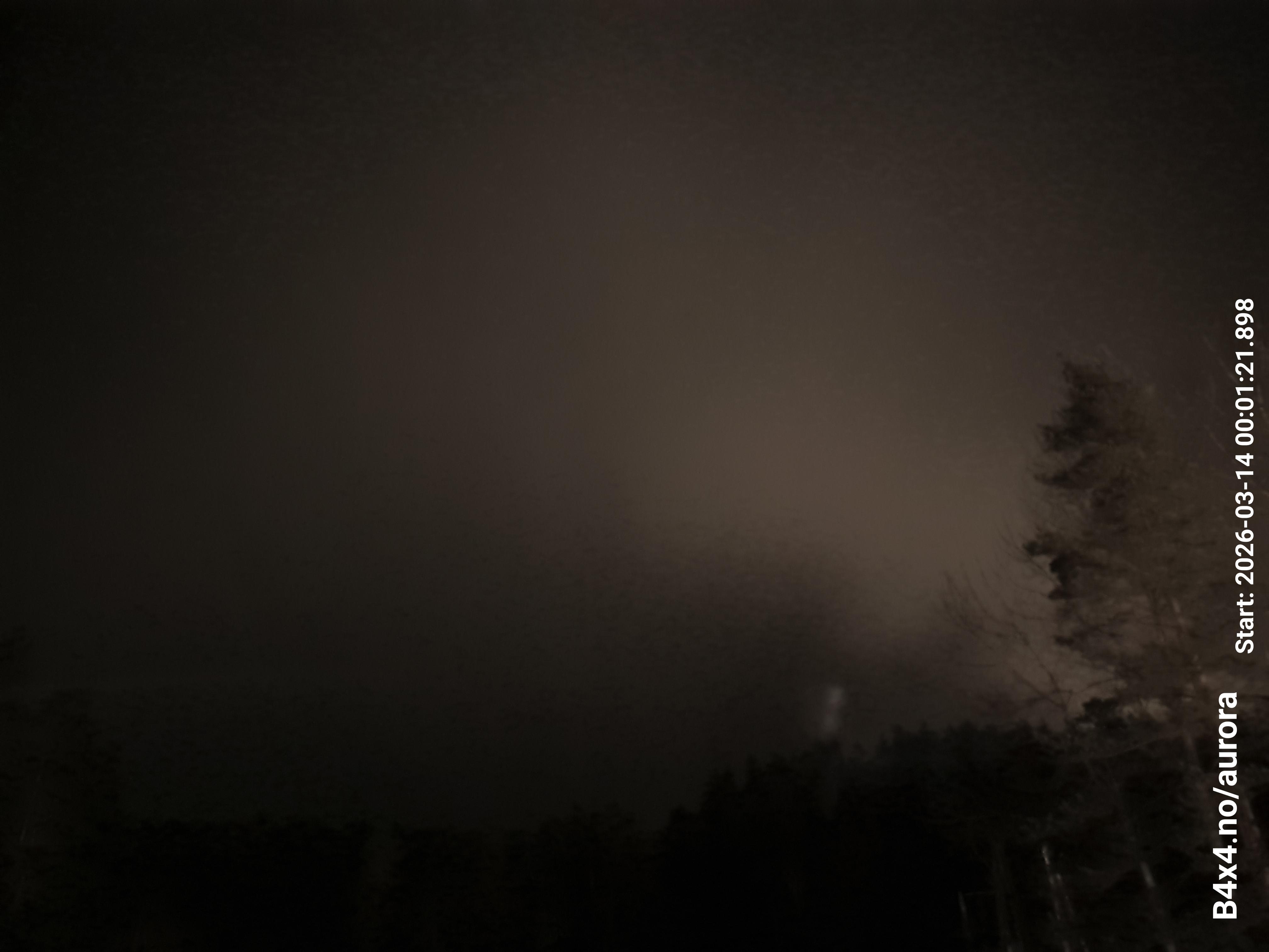 aurle_20260314_000138_lys32_star50_KP04_ISO1000_Lukker15.jpeg