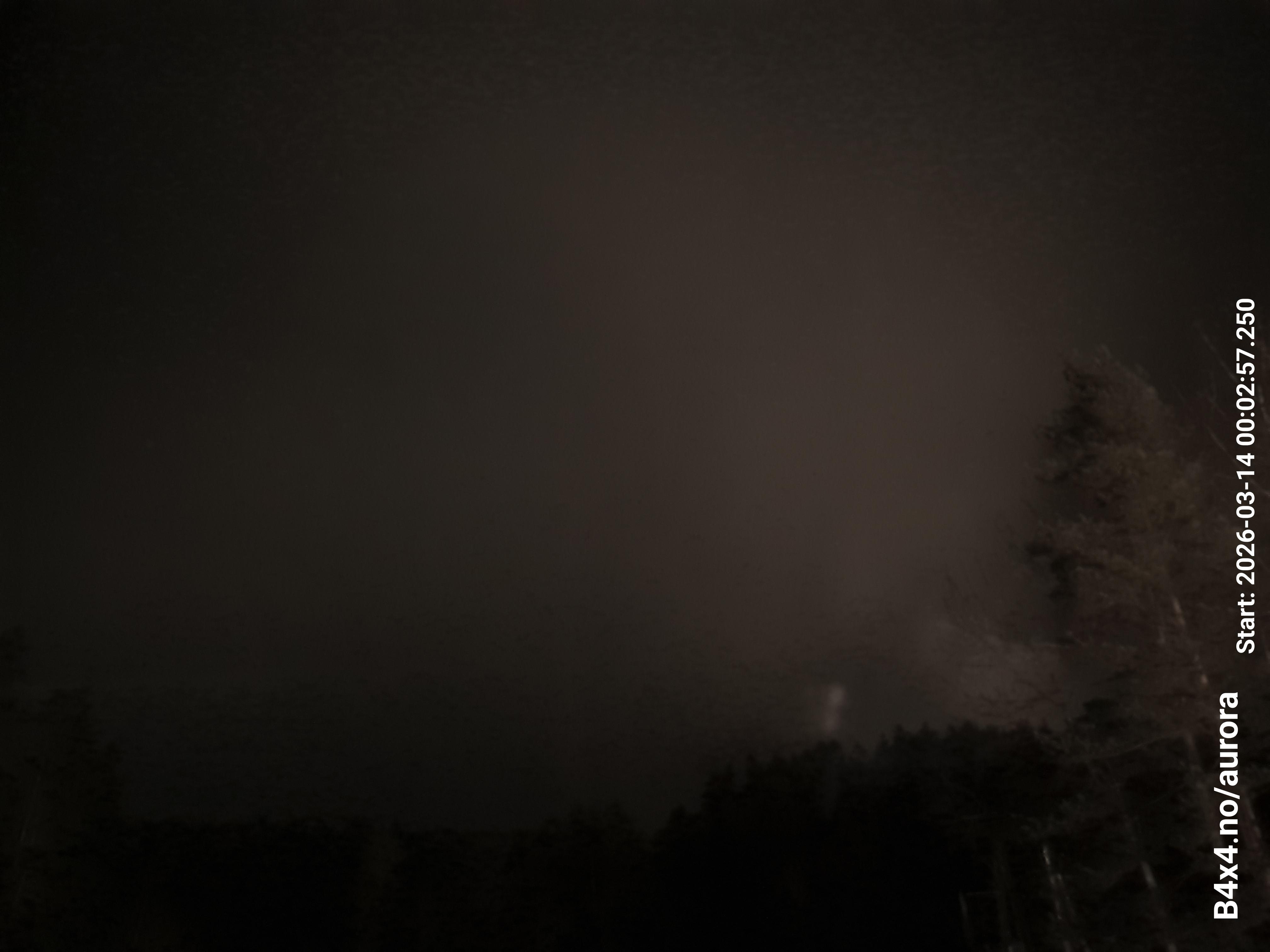 aurle_20260314_000313_lys28_star50_KP04_ISO1000_Lukker15.jpeg