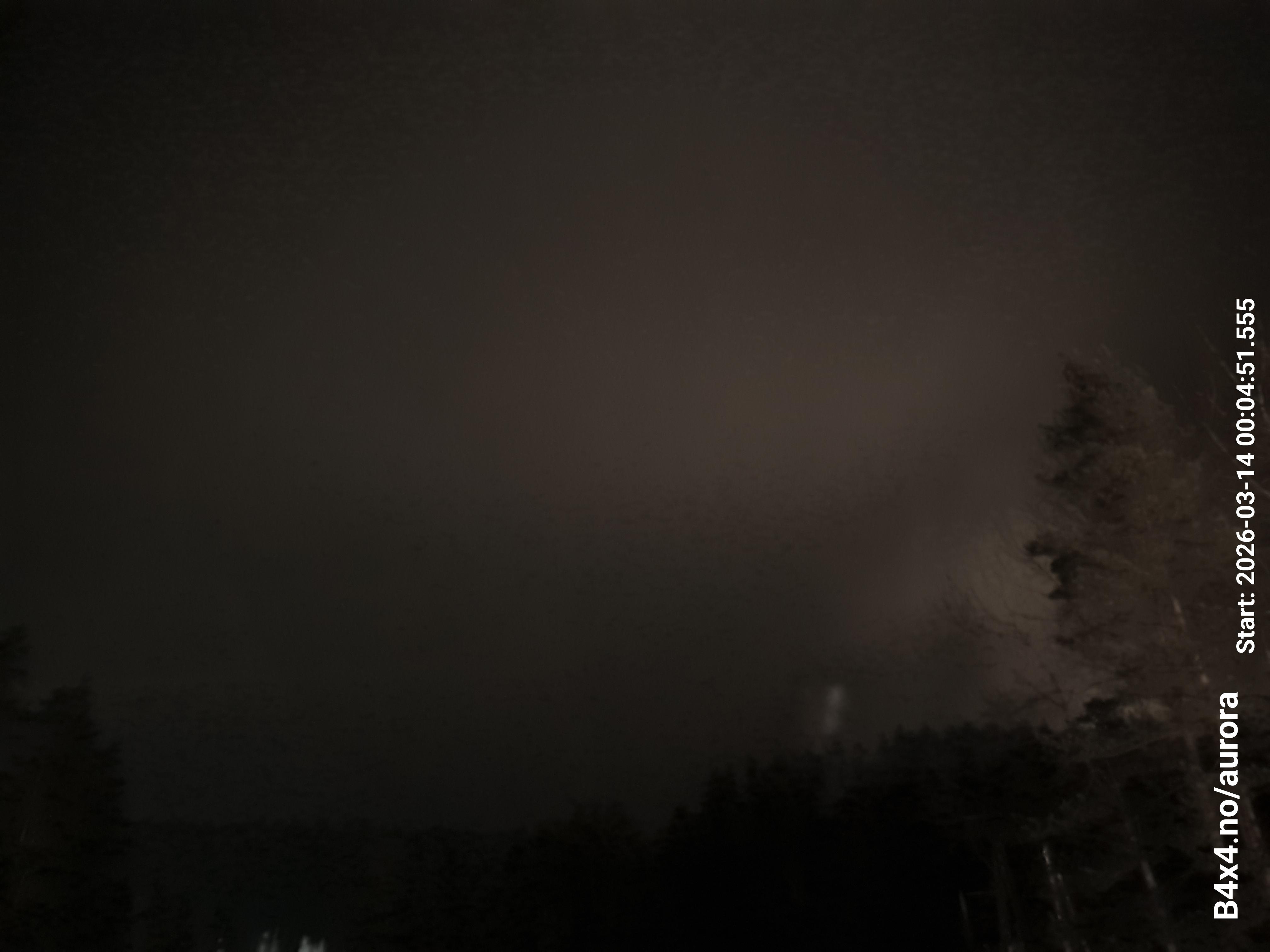 aurle_20260314_000507_lys30_star50_KP04_ISO1000_Lukker15.jpeg