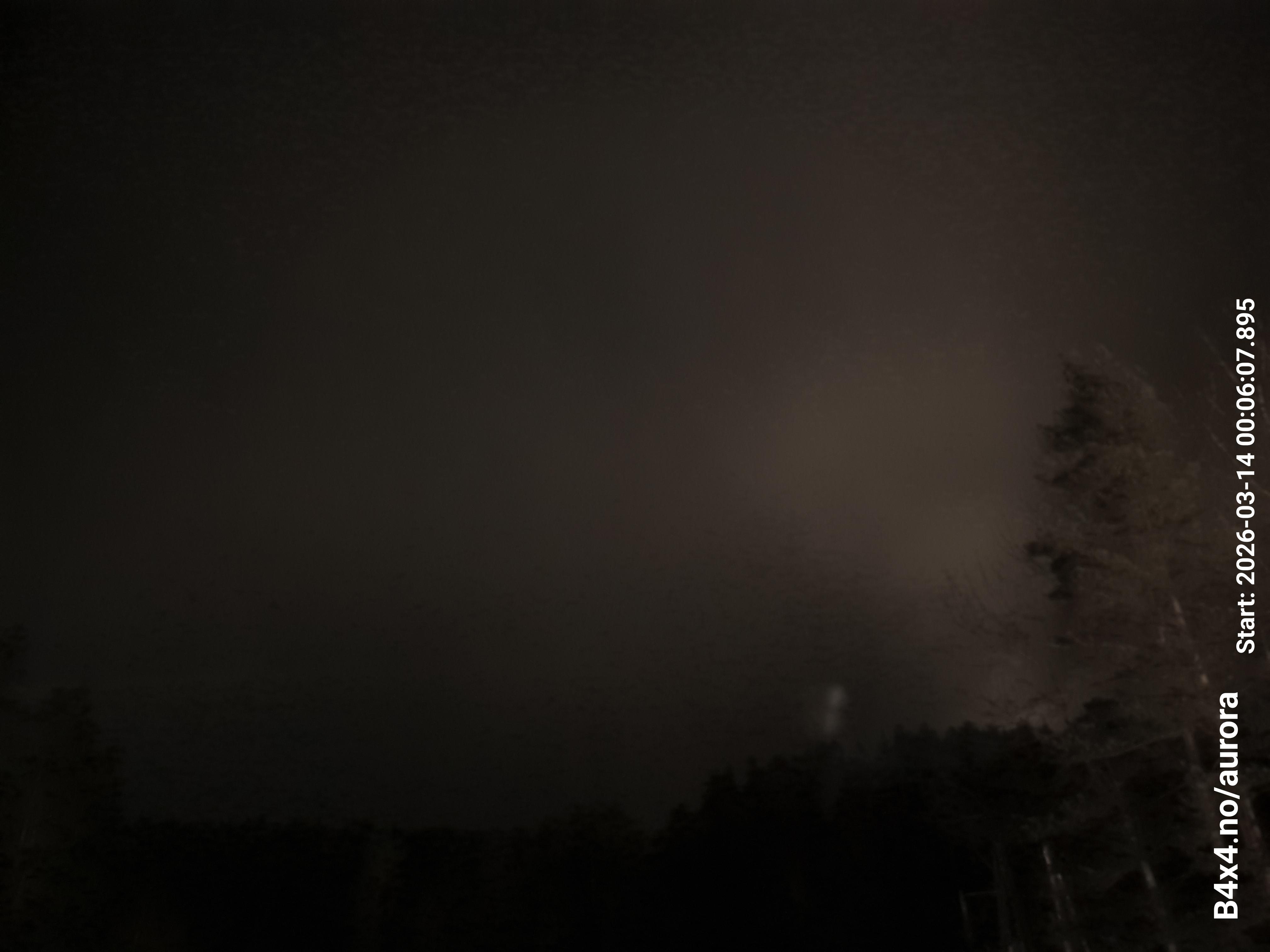 aurle_20260314_000624_lys27_star50_KP04_ISO1000_Lukker15.jpeg