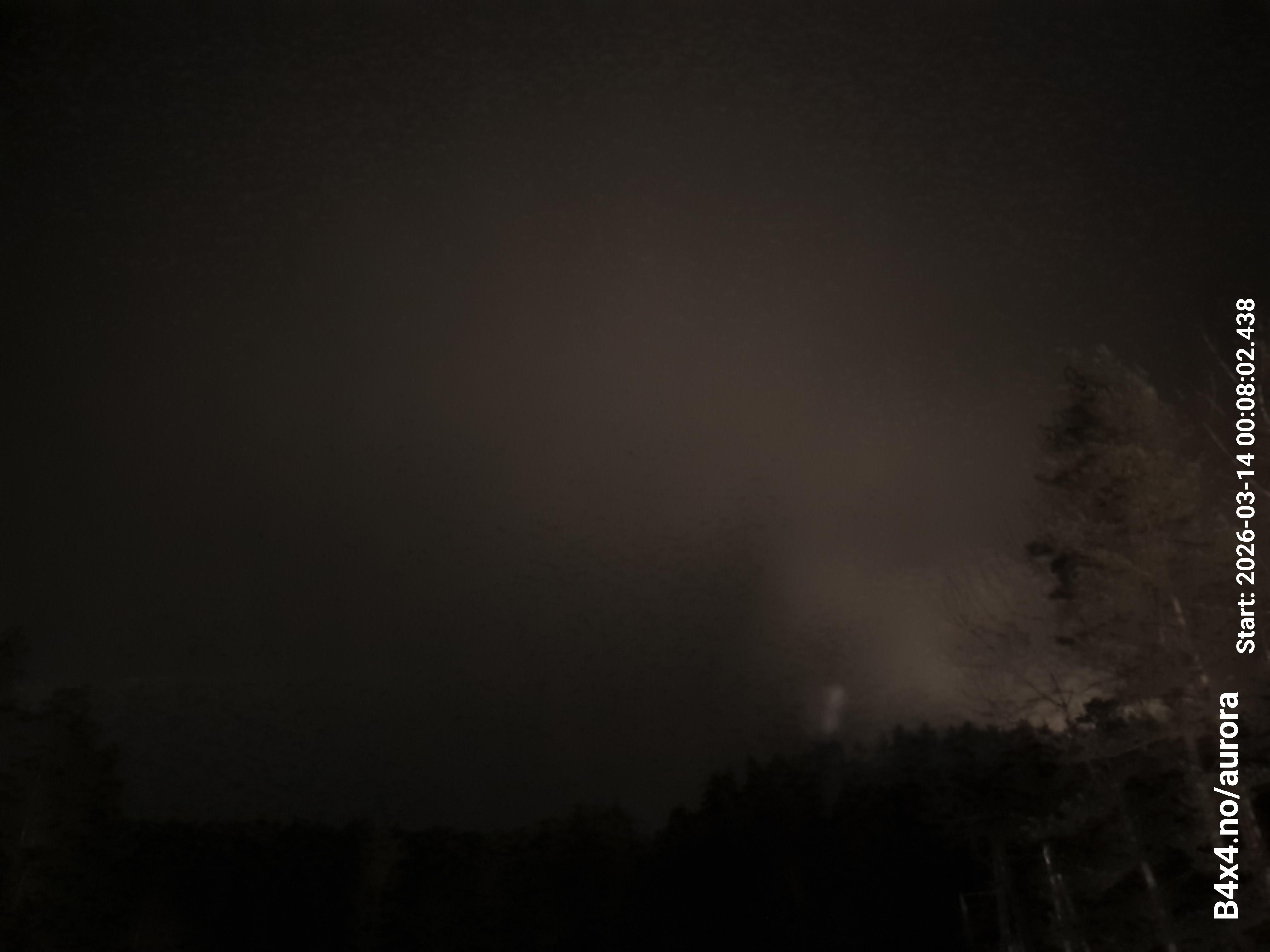 aurle_20260314_000818_lys27_star50_KP04_ISO1000_Lukker15.jpeg