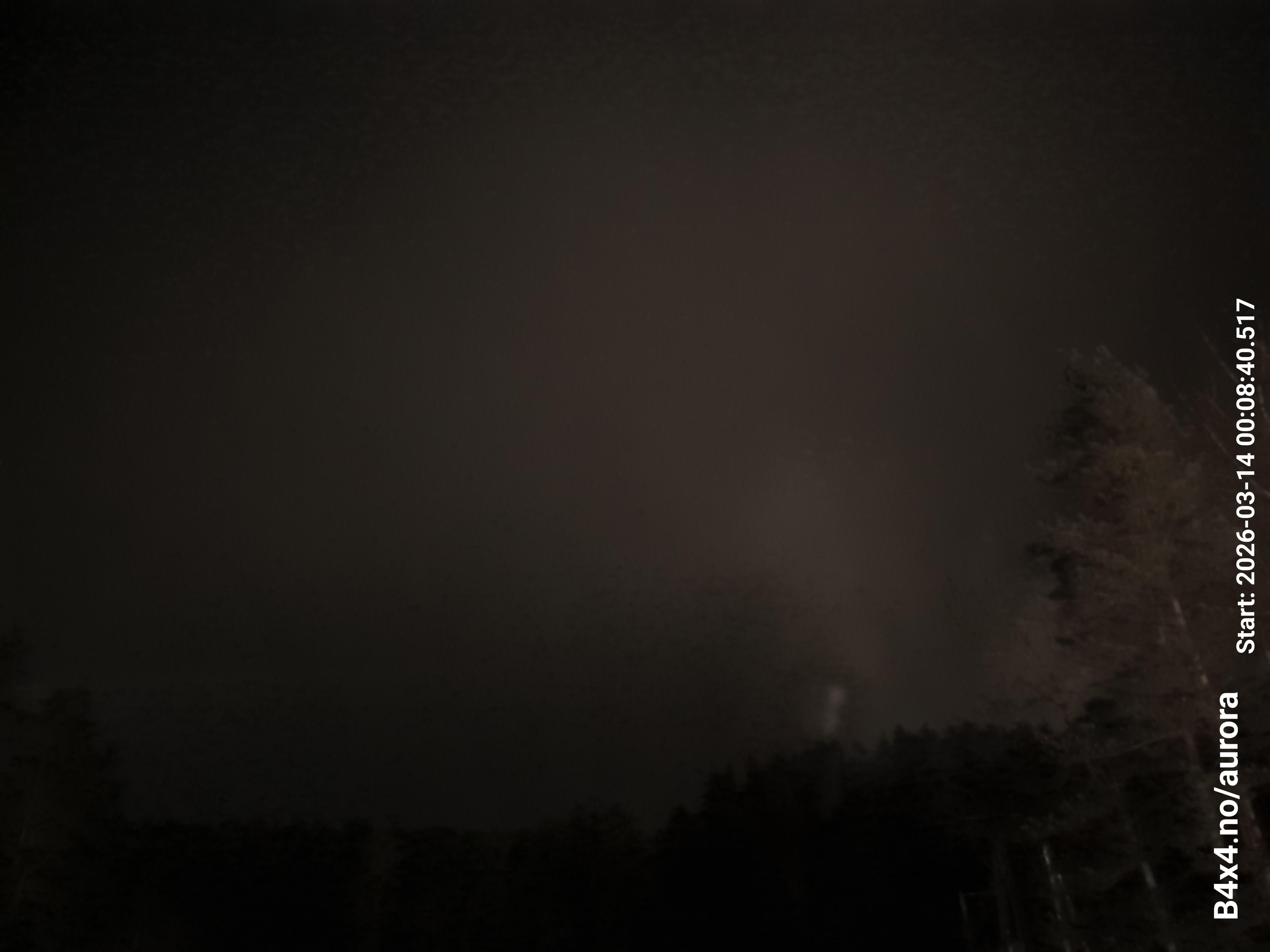 aurle_20260314_000856_lys26_star50_KP04_ISO1000_Lukker15.jpeg