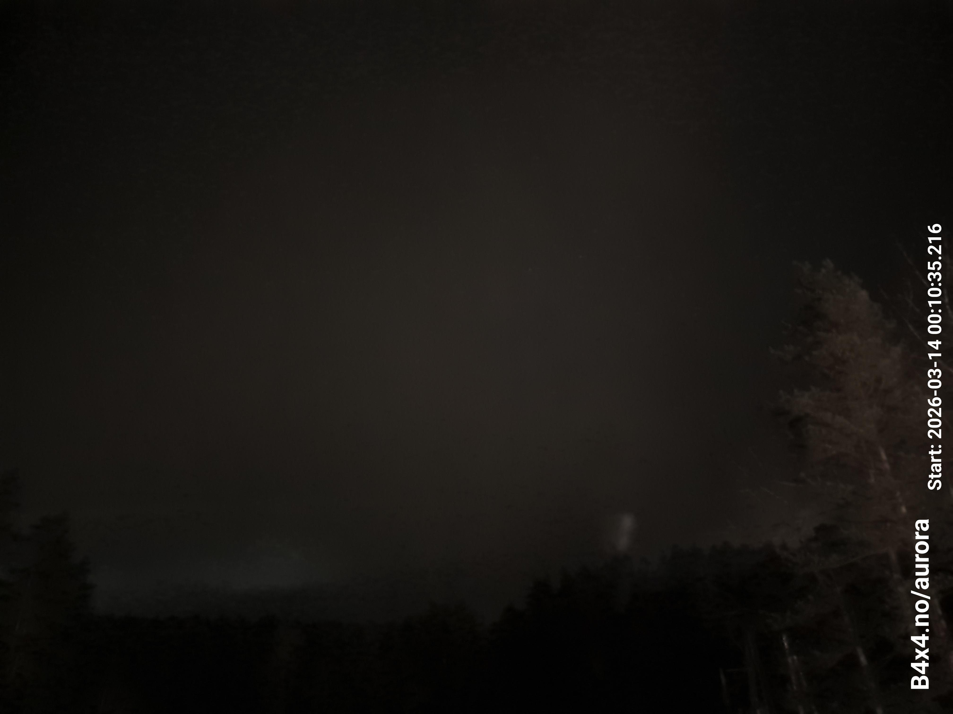 aurle_20260314_001051_lys22_star50_KP04_ISO1000_Lukker15.jpeg