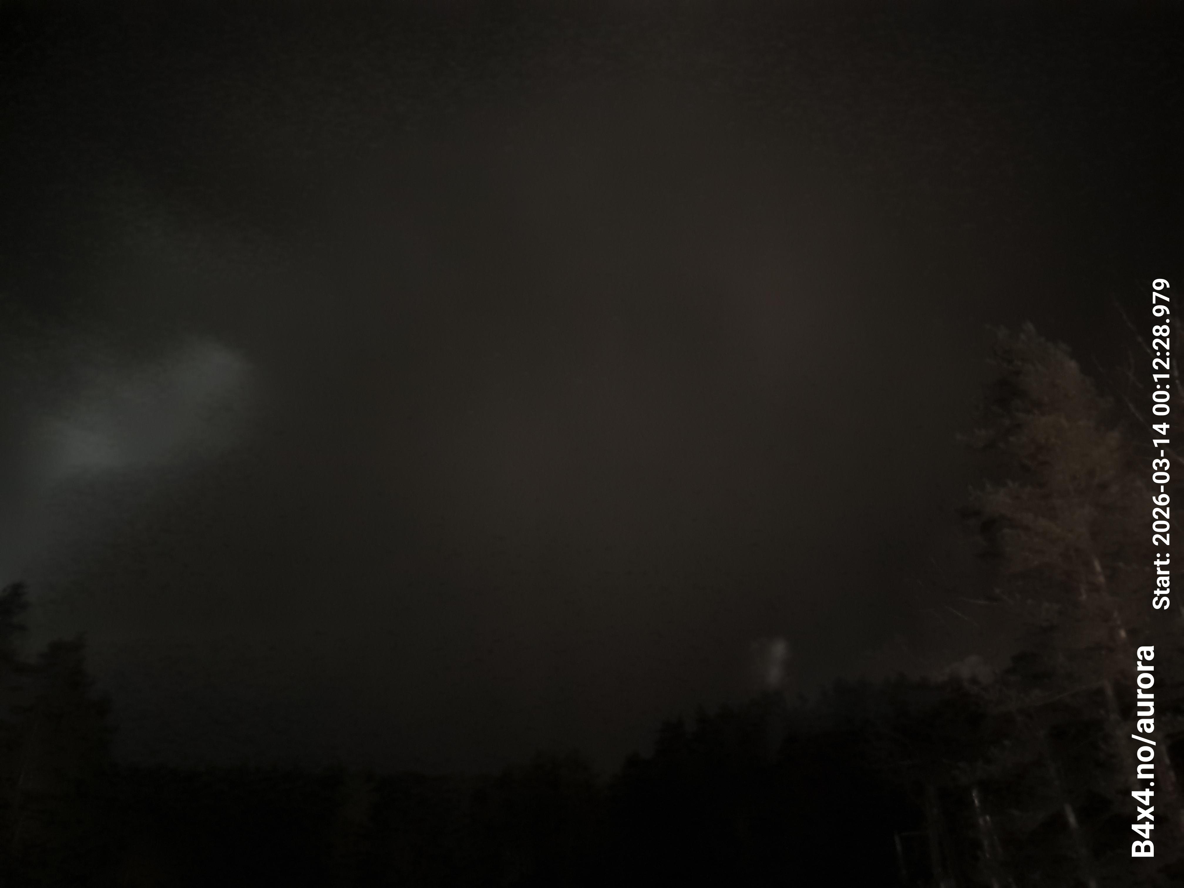 aurle_20260314_001245_lys25_star50_KP04_ISO1000_Lukker15.jpeg