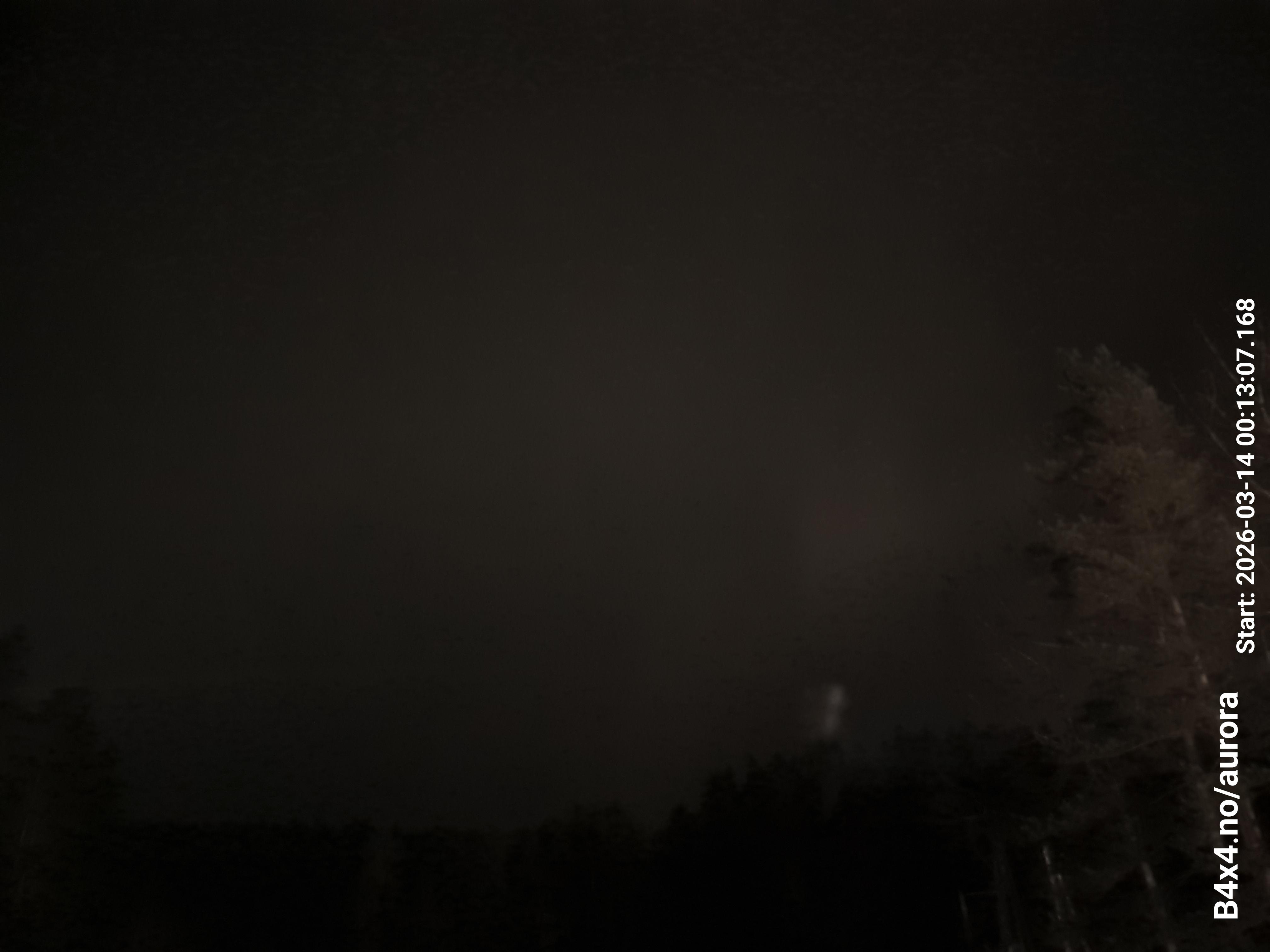 aurle_20260314_001323_lys22_star50_KP04_ISO1000_Lukker15.jpeg