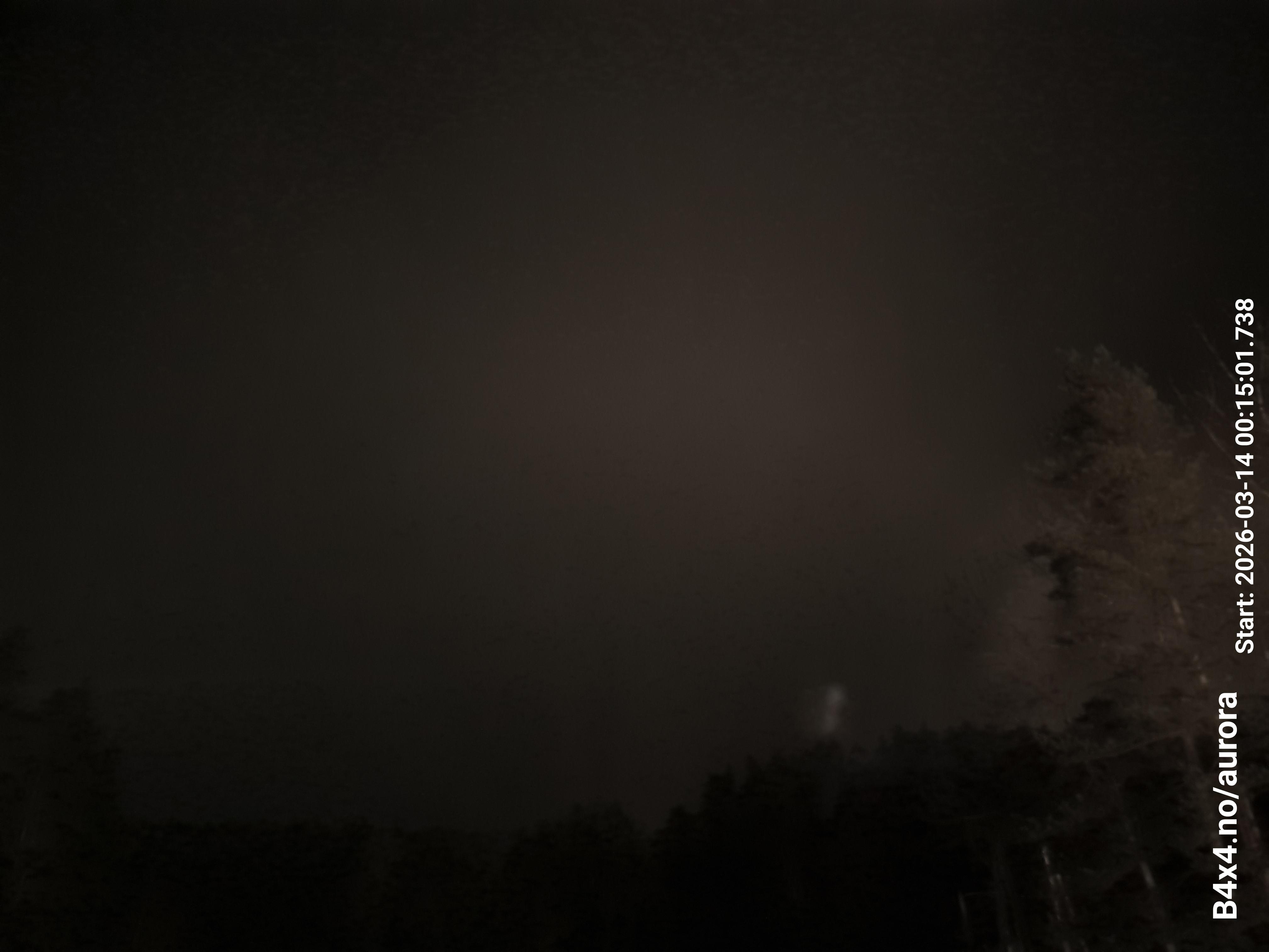 aurle_20260314_001518_lys26_star50_KP04_ISO1000_Lukker15.jpeg