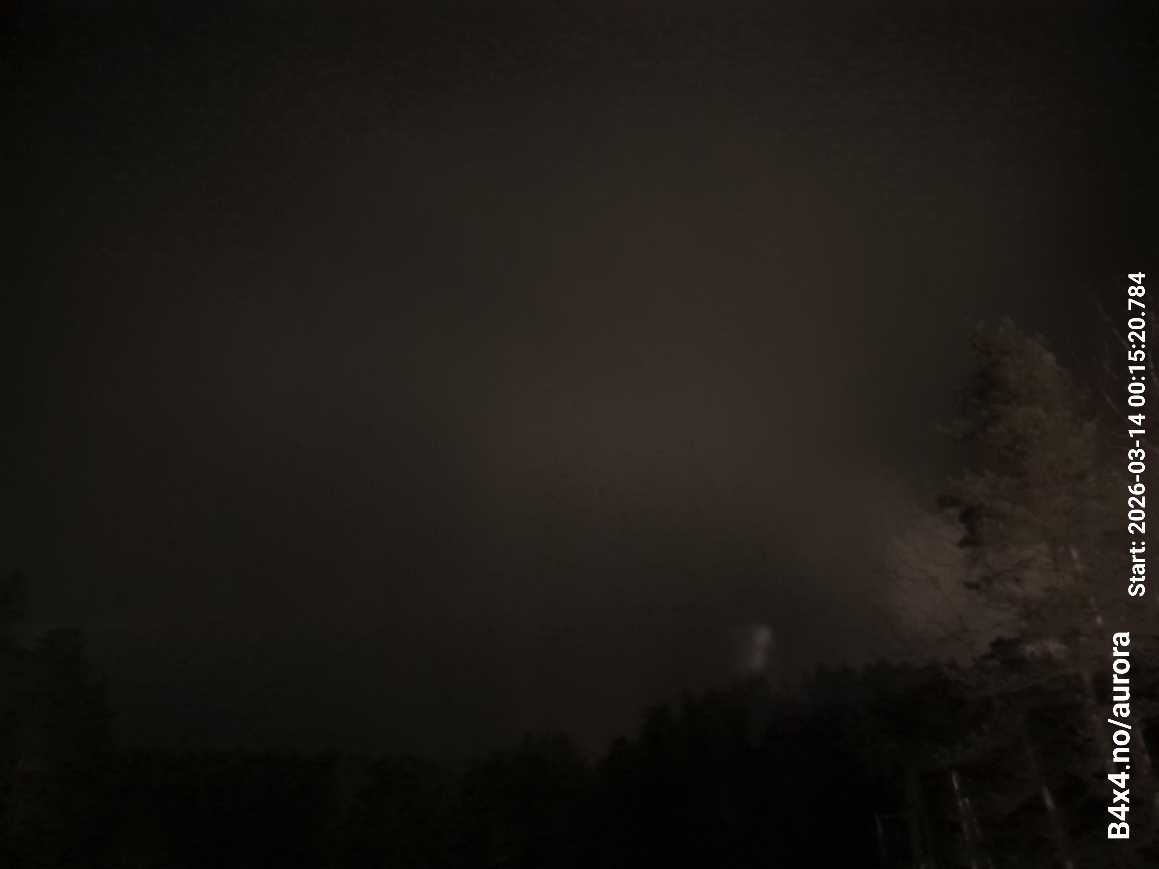 aurle_20260314_001537_lys26_star50_KP04_ISO1000_Lukker15.jpeg