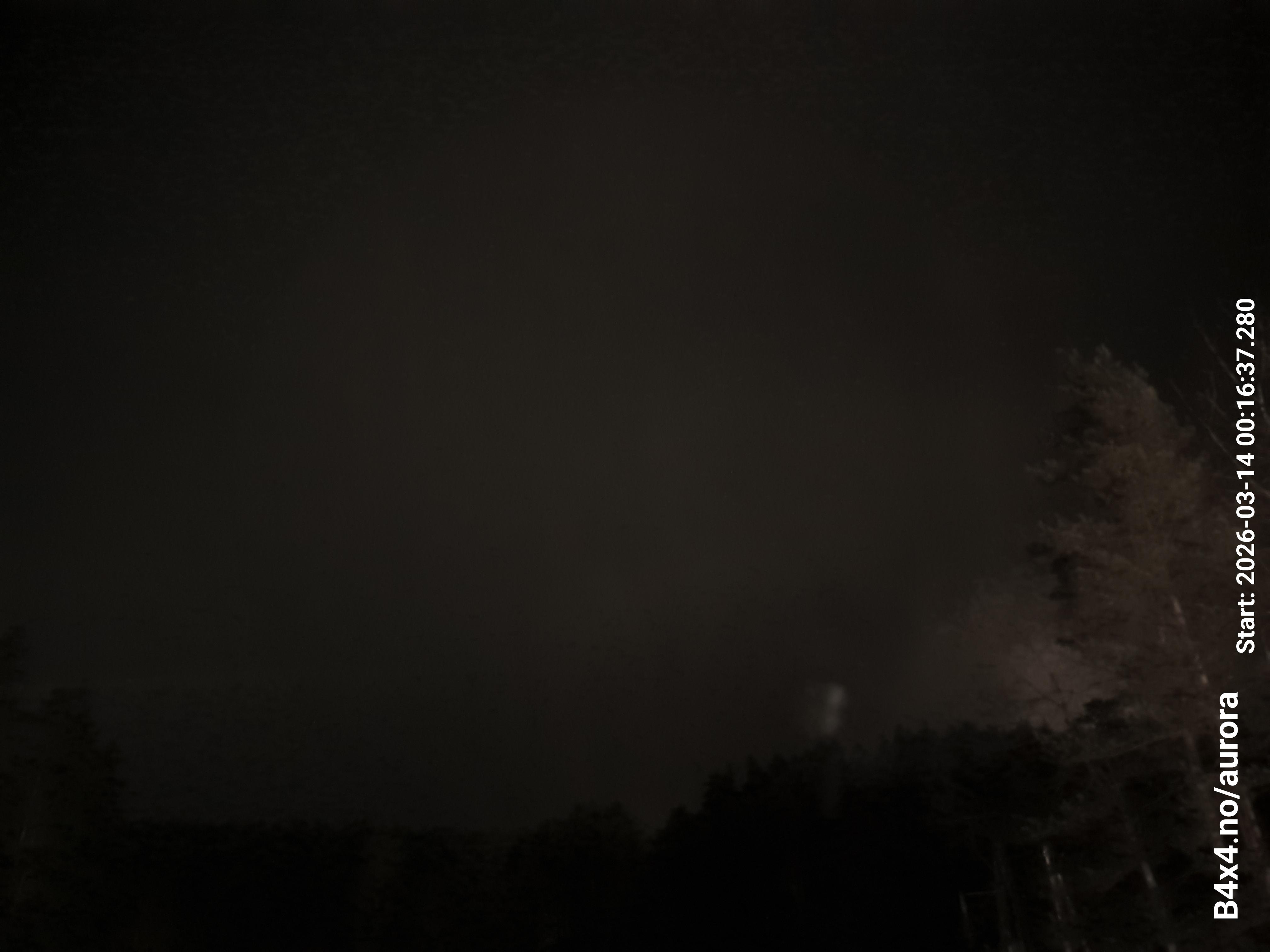 aurle_20260314_001653_lys21_star50_KP04_ISO1000_Lukker15.jpeg