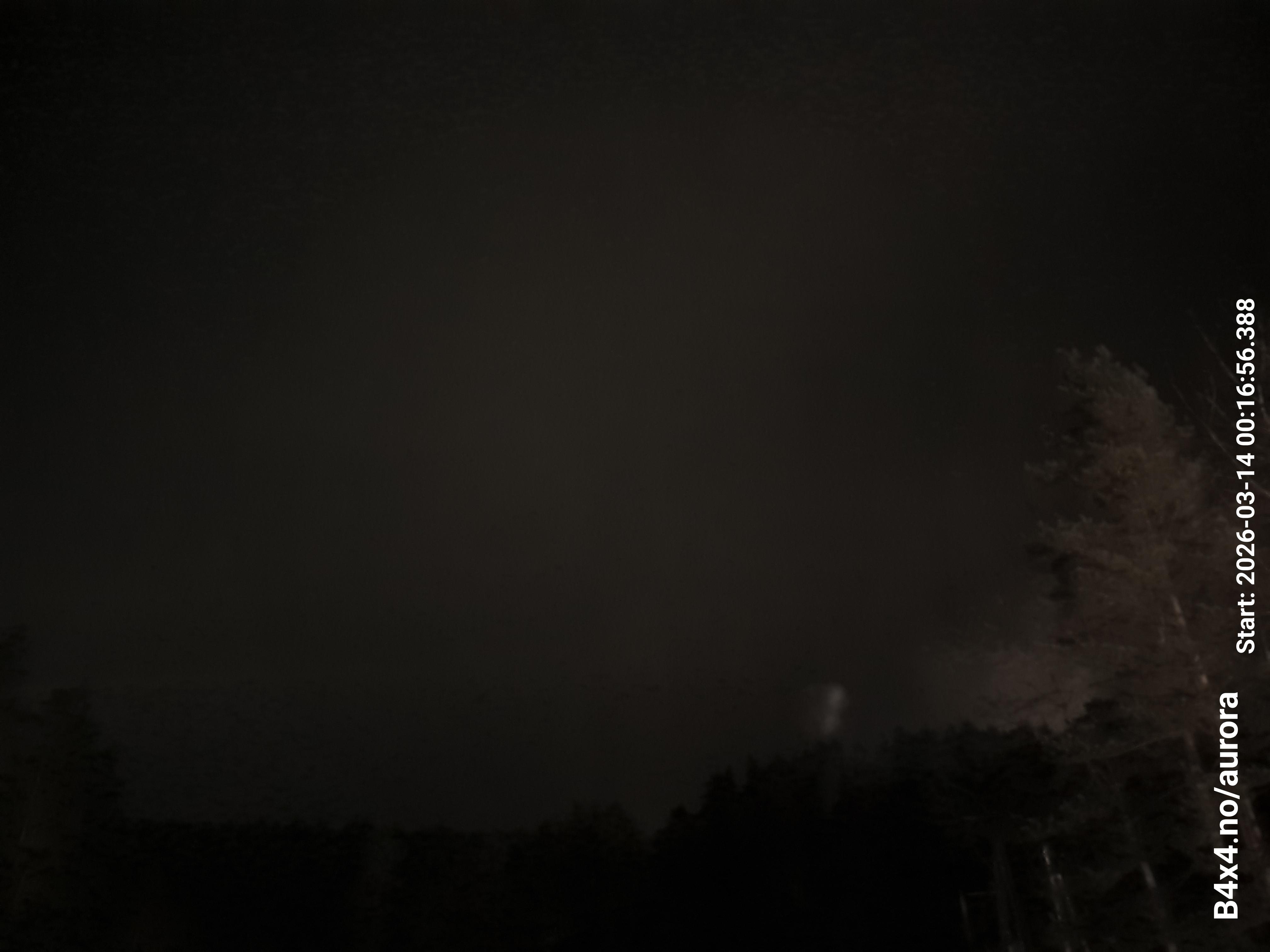 aurle_20260314_001712_lys21_star50_KP04_ISO1000_Lukker15.jpeg