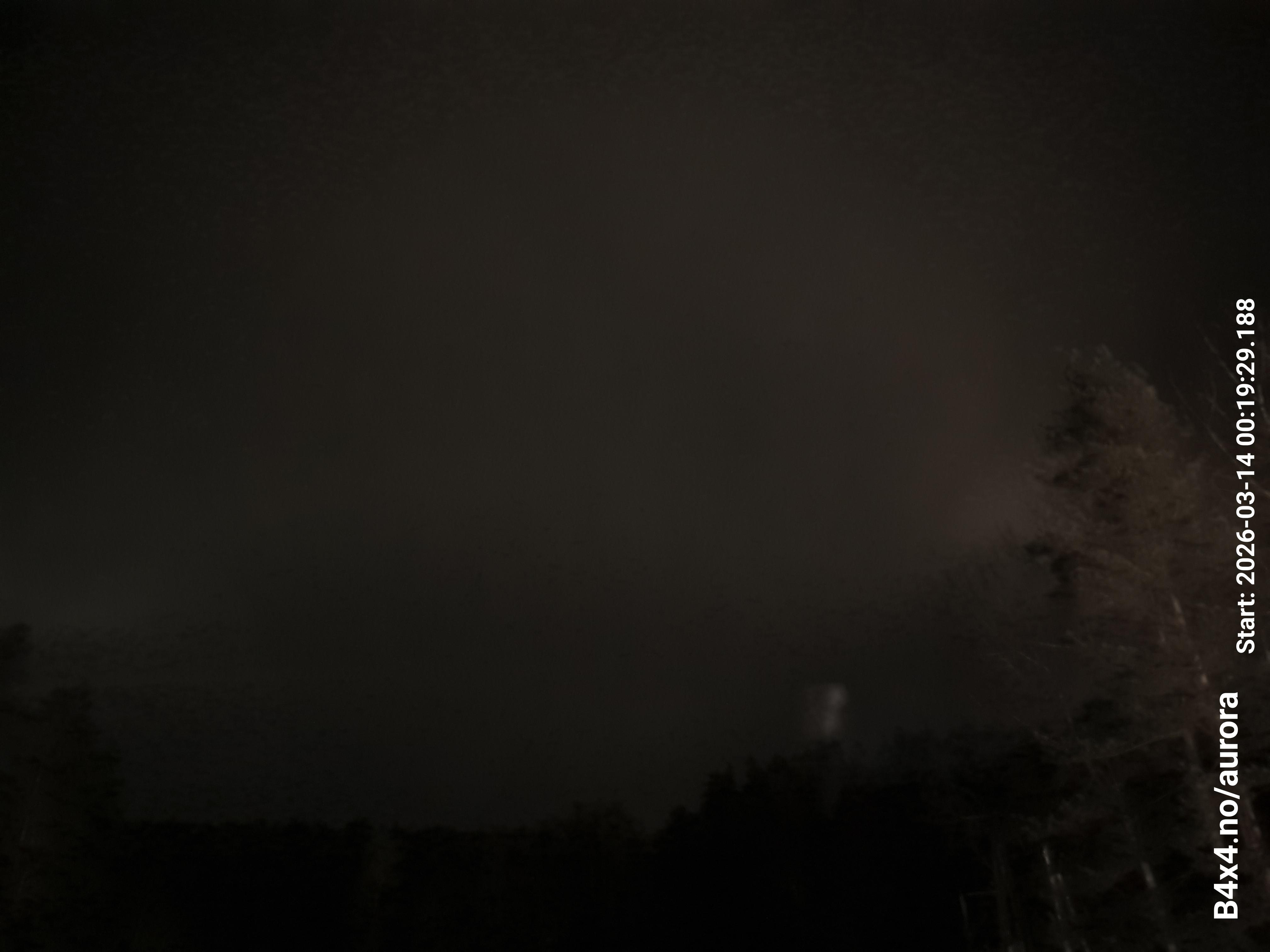 aurle_20260314_001945_lys24_star50_KP04_ISO1000_Lukker15.jpeg