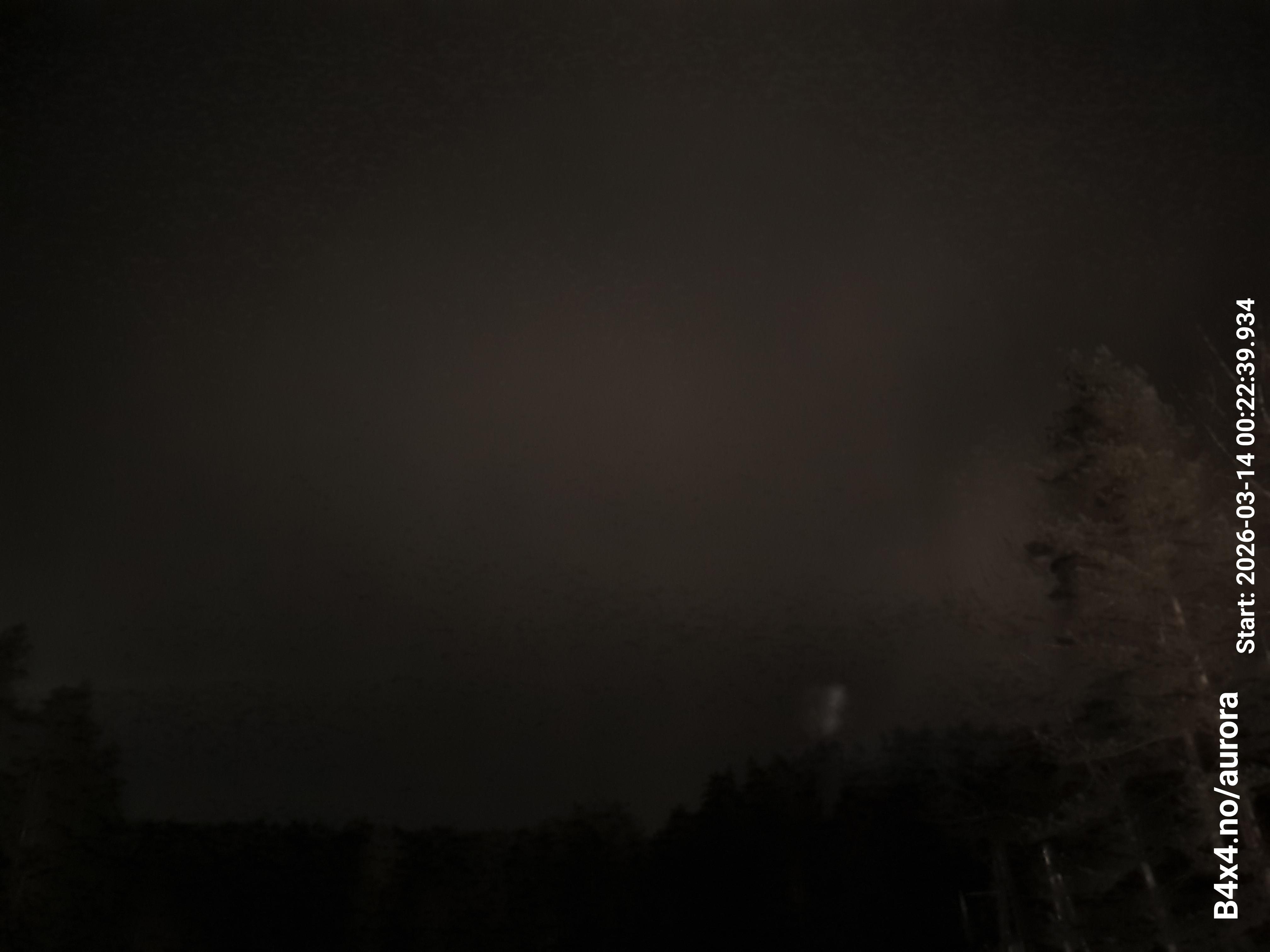 aurle_20260314_002256_lys25_star50_KP04_ISO1000_Lukker15.jpeg